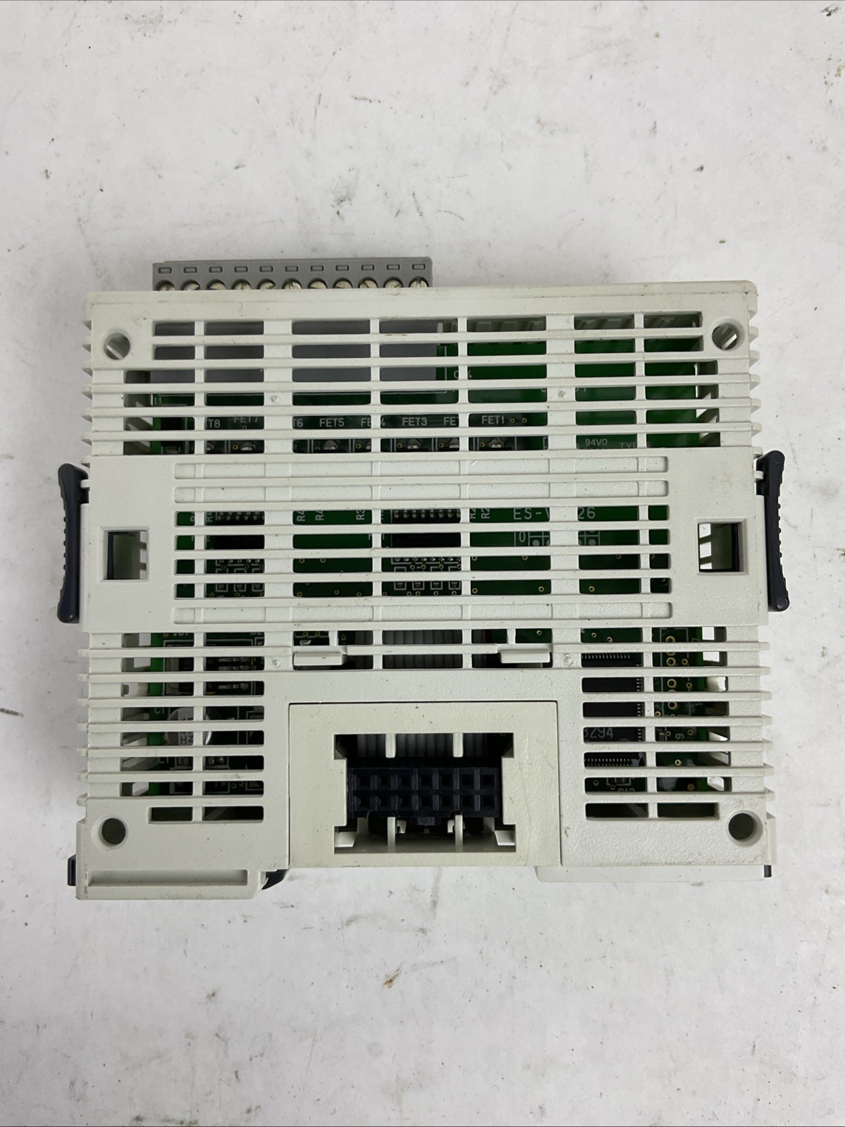 AUTOMATIONDIRECT C0-08TD1 OUTPUT MODULE 3.3-27VDC 0.3A/pt