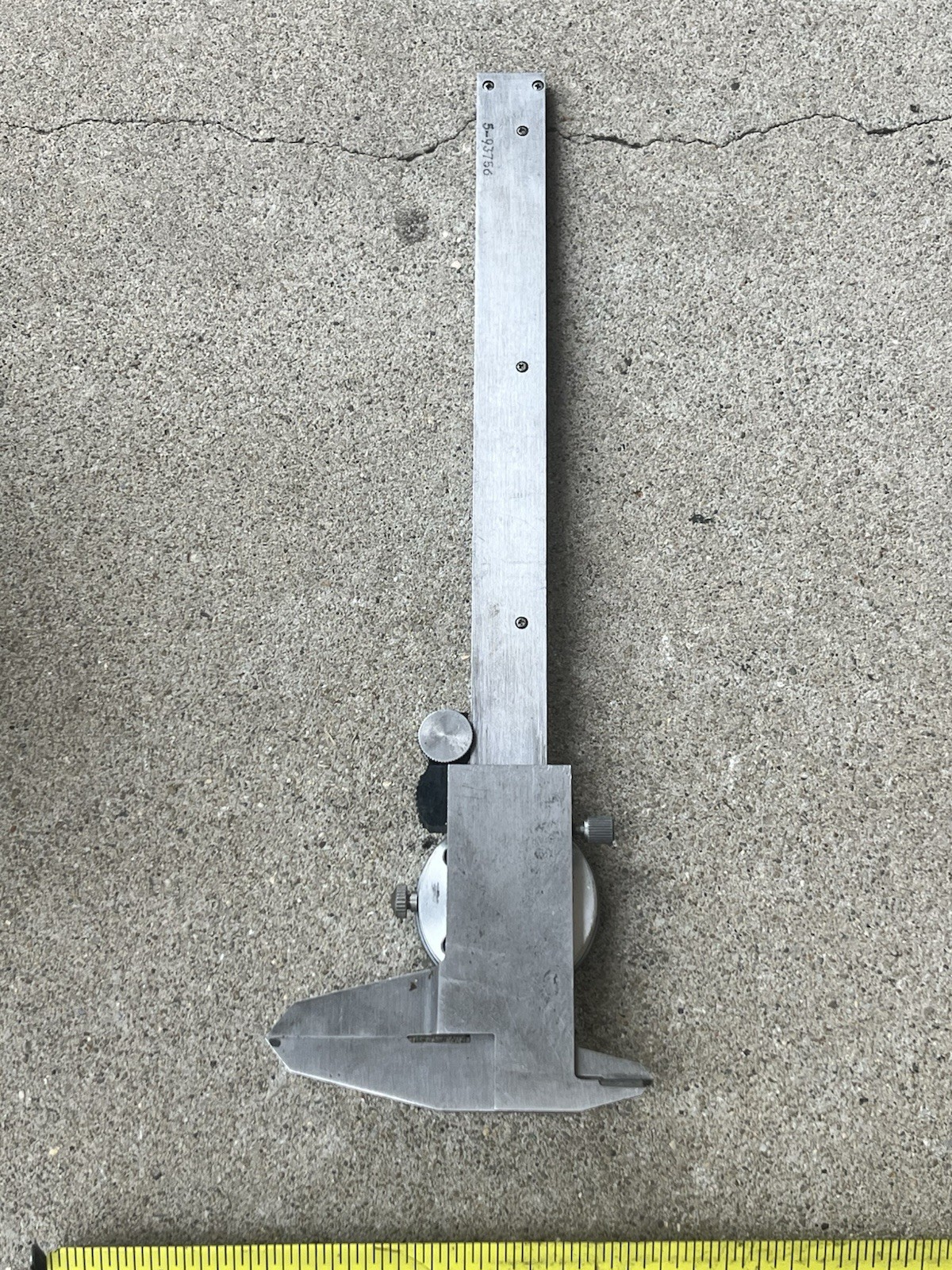 Central Tools 6” Dial Caliper .001” / .02mm Machinist Milling Lathe Measurement