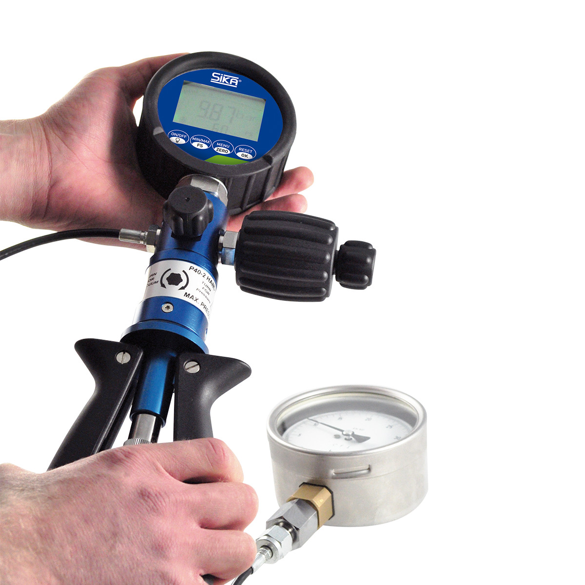 SIKA Digital Pressure Gauge–0.5% FS Accuracy, 0/5800 psi (0/400 bar), E2-0400