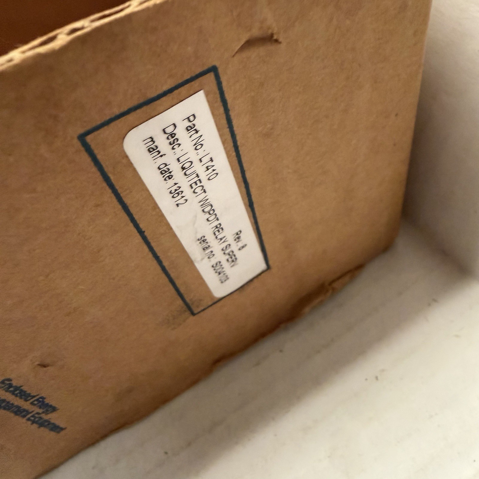 EMERSON Liebert Liqui-Tect 410 (LT410) Point Leak Detection Sensor.