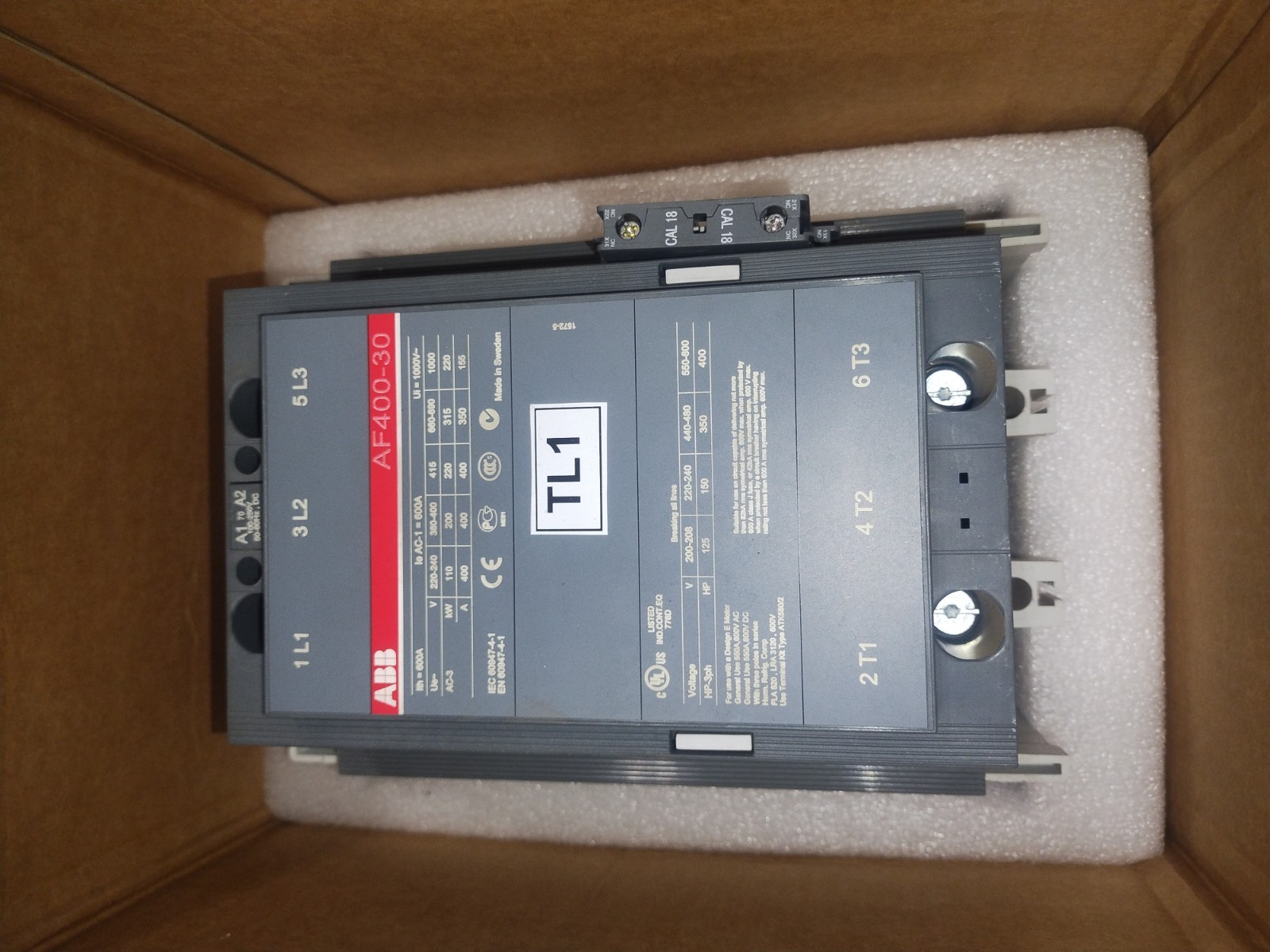 ABB AF400-30 Standard IEC Contactor 600A AC-1 100-250V AC/DC Coil 3P