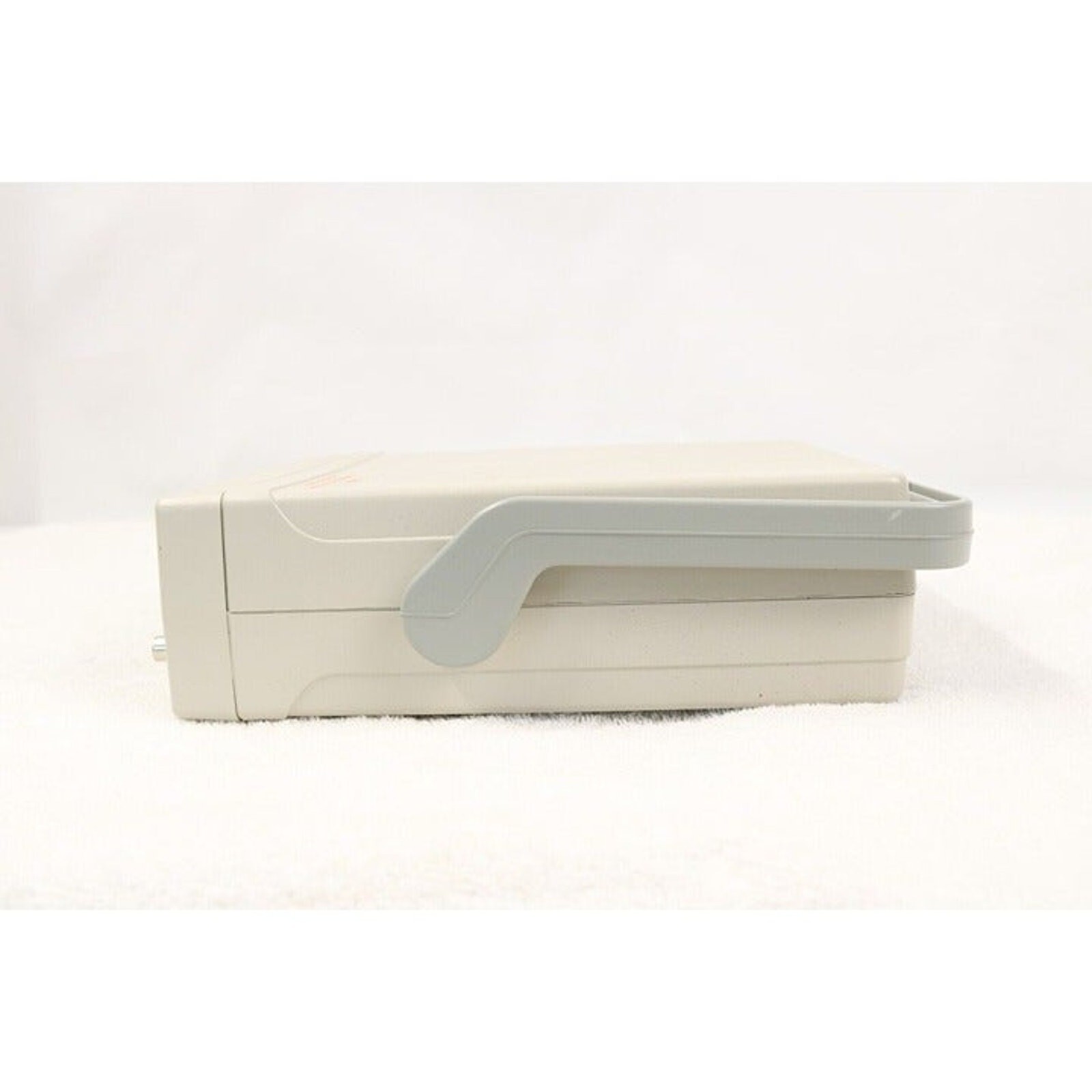GW Instek GFG-8216A Function Generator, 0.3Hz to 3MHz Frequency Range TESTED