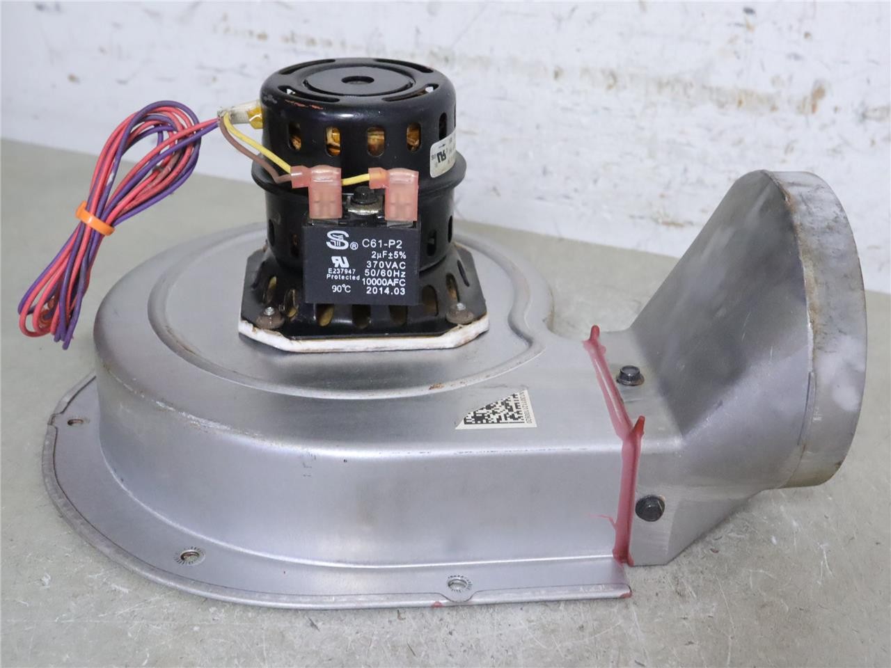 Goodman Amana Y3S248A54A 230V Furnace Draft Inducer Motor 0131G00007 2uF/370V