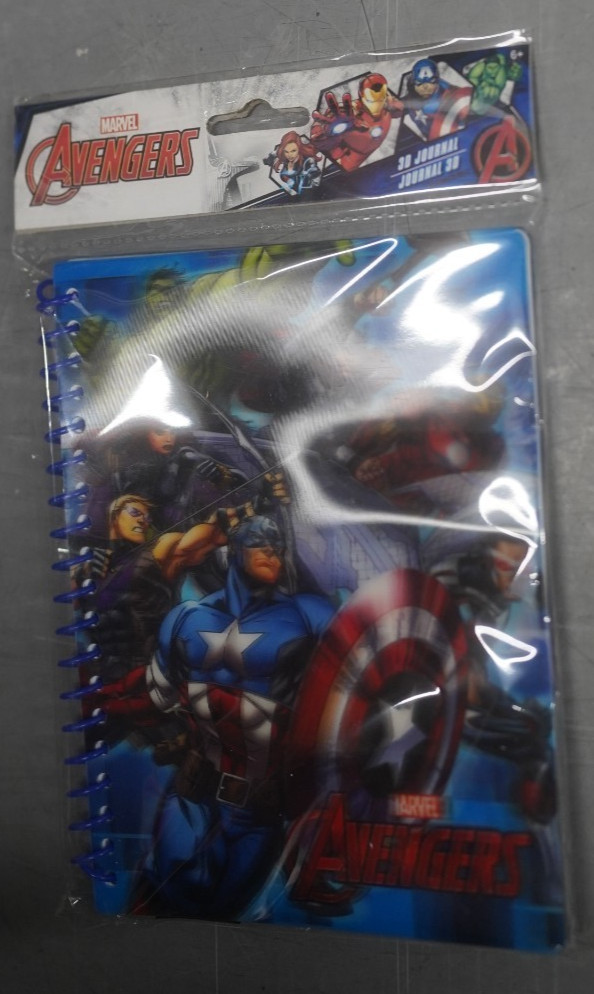 MARVEL AVENGERS 3D WRITING JOURNAL FOR NOTES SCHOOL OR DIARY NEW SEALED