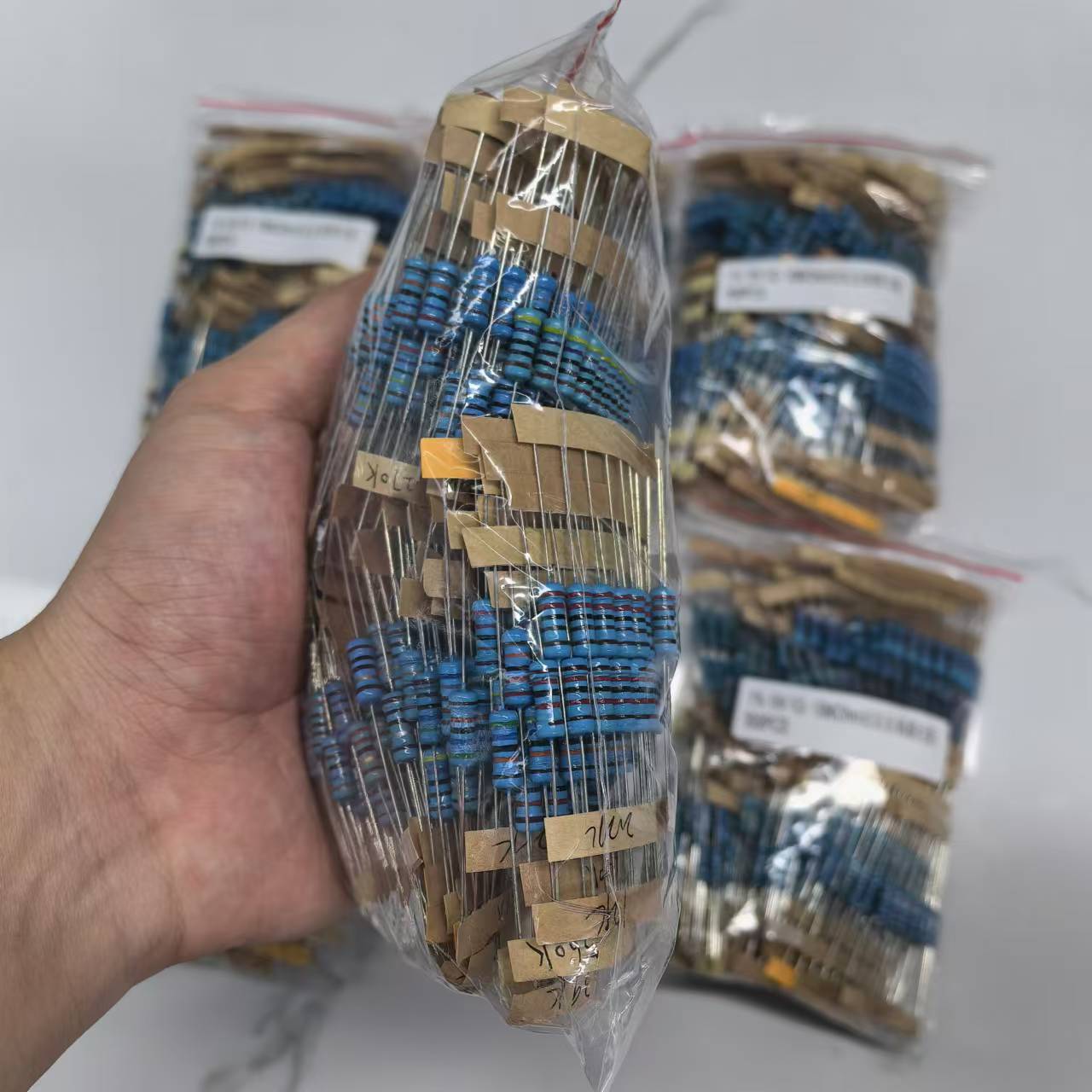 1000pcs 100 Values 1W 1% Metal Film Resistor Assortment Kit 1Ω- 1MOhm