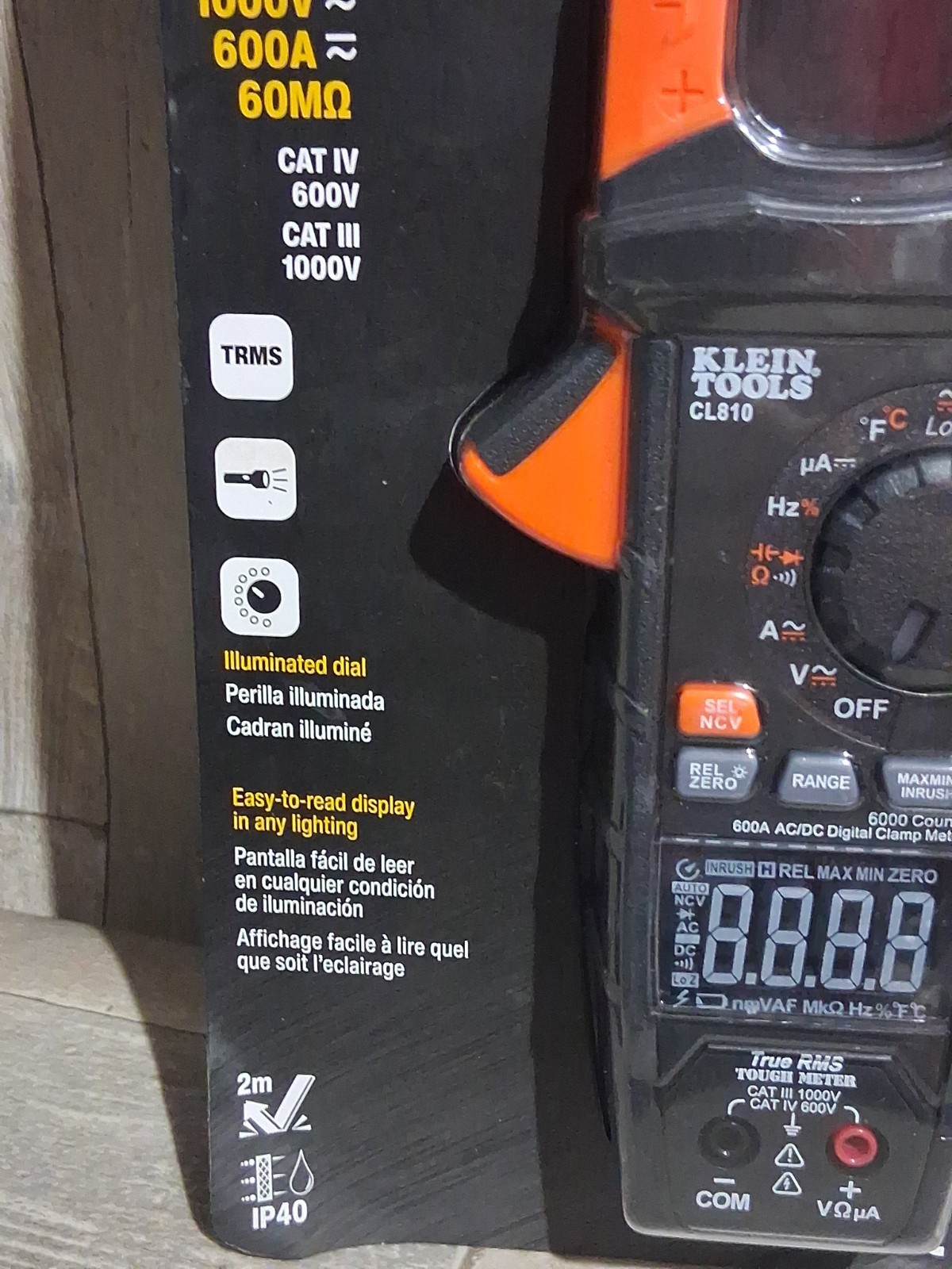 New KLEIN TOOLS CL810 600a AC/DC AUTO RANGING TRMS CLAMP MULTI METER W/LIGHT