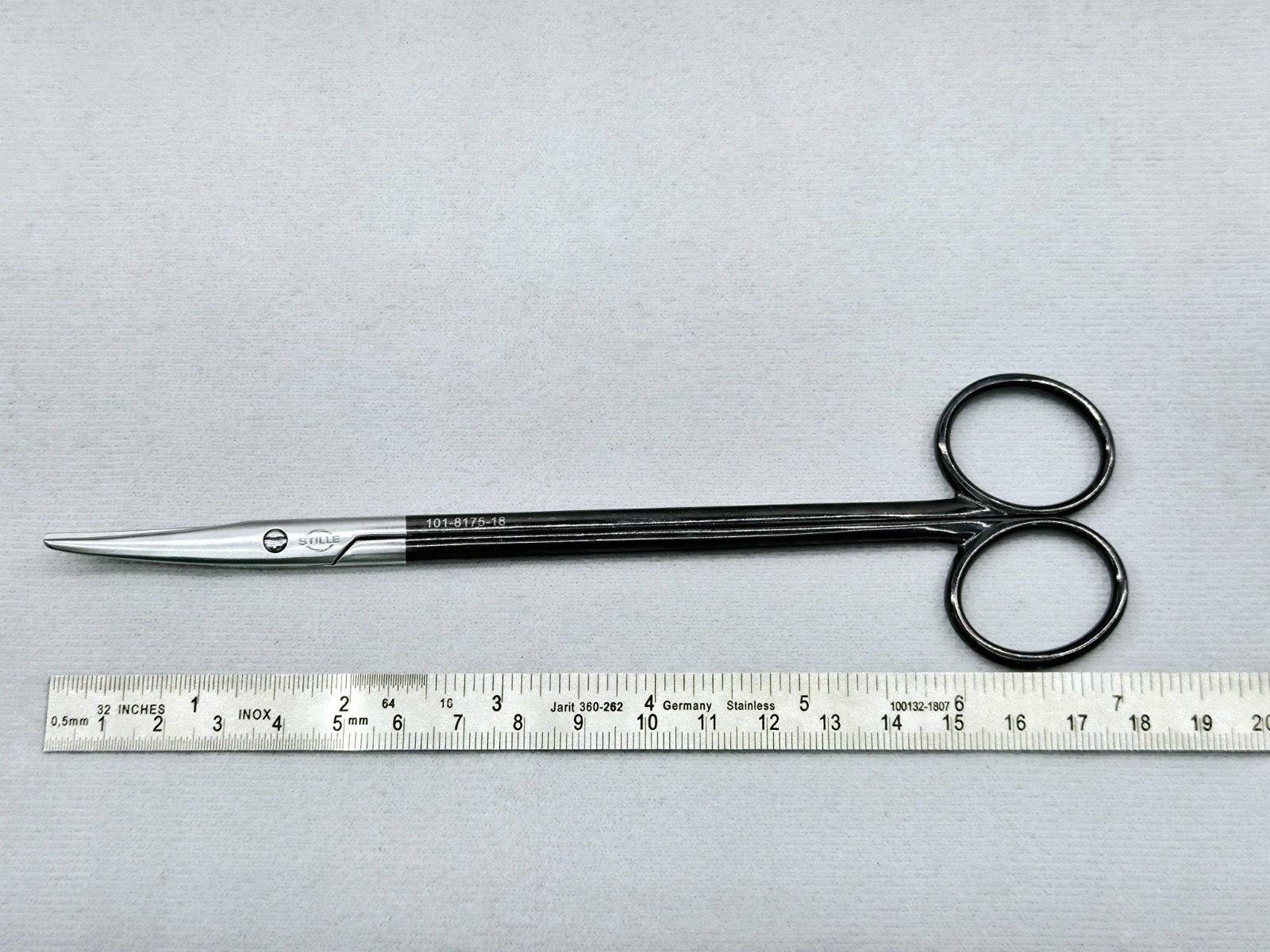 Stille 101-8175-18 Supercut Metzenbaum Dissecting Scissors, Curved, 7 1/8″