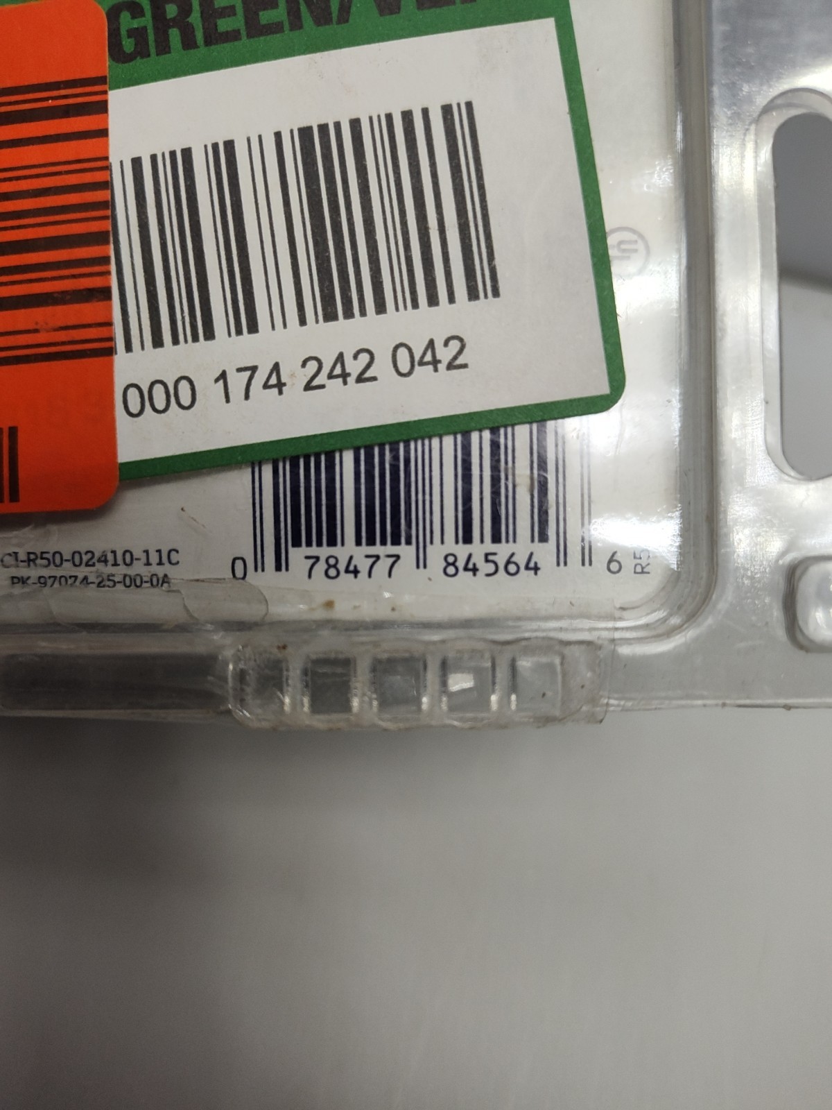 Leviton 3-P,4-W, Single Lock Receptical UPC: 078477845646