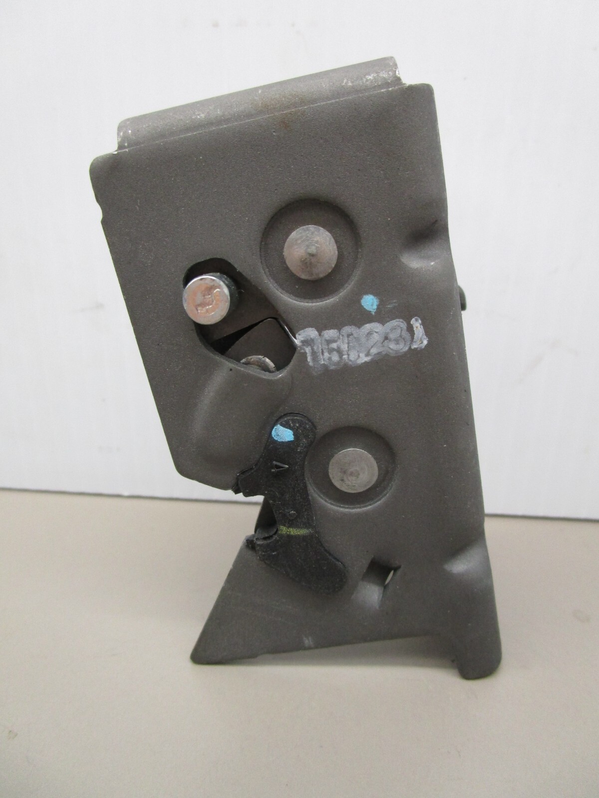 Ford FoMoCo 9U5A-9661383-A Rear Seat Latch Assembly