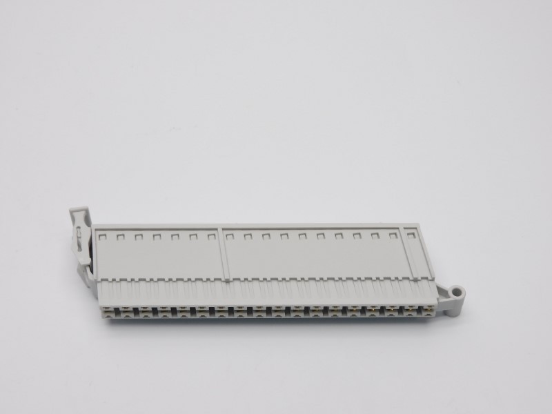 ALLEN BRADLEY 5069-RTB18-SCREW SER. A NSMP