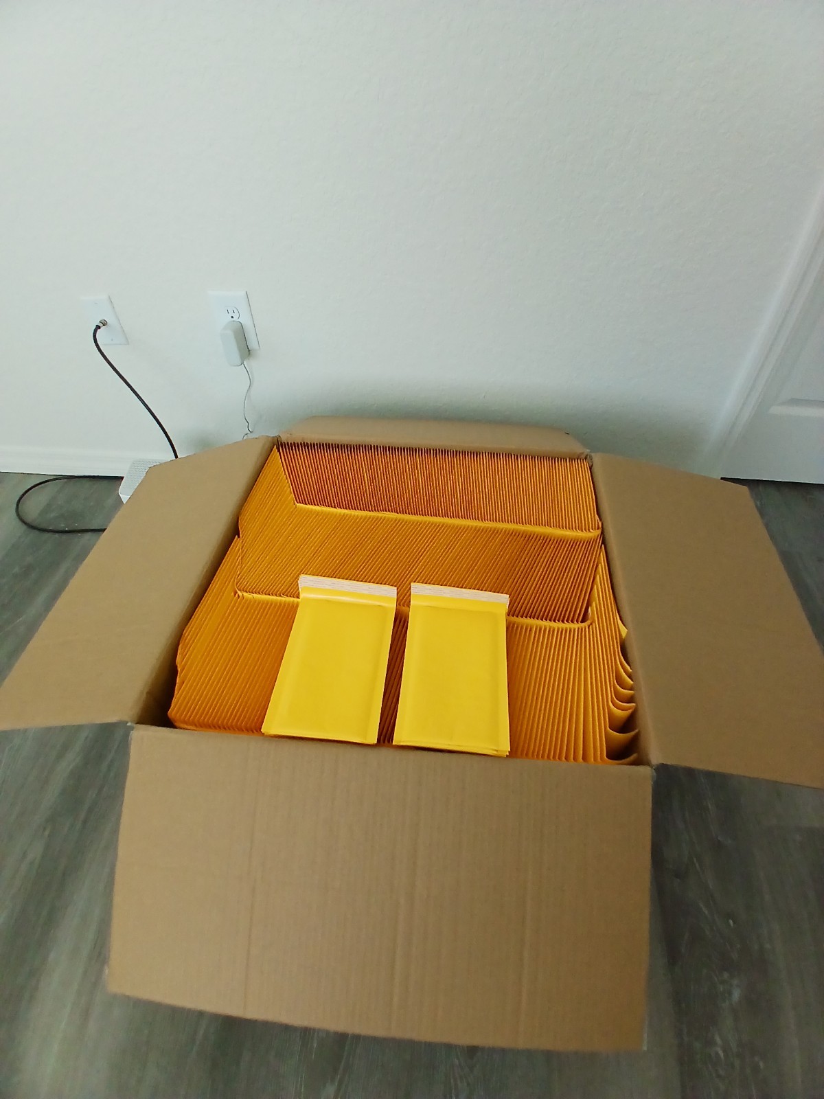 500 Kraft Paper Bubble Padded Envelopes Mailers Shipping Case