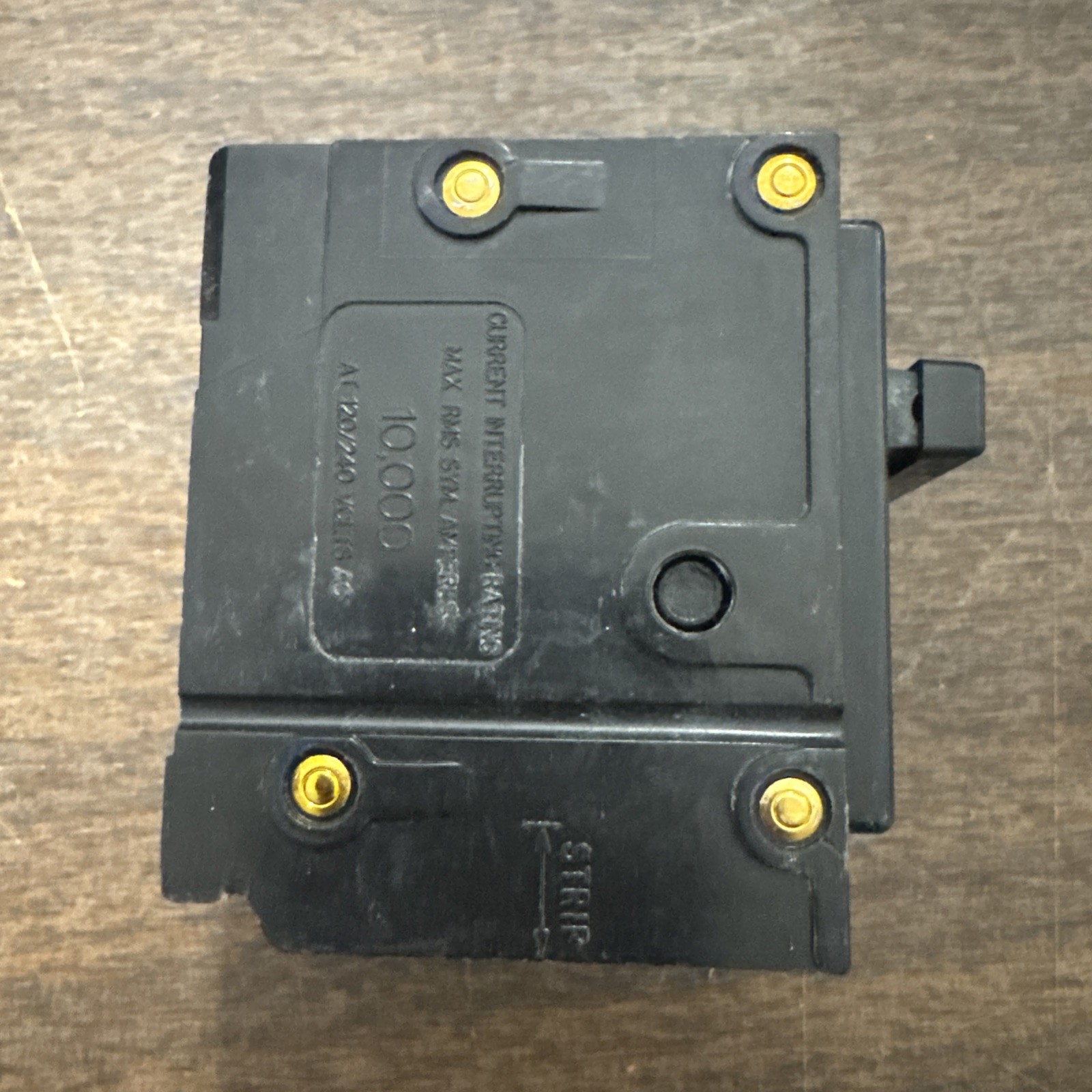 Cutler Hammer Eaton BR2125 125 Amp 2 Pole Circuit Breaker Type BR 120/240V