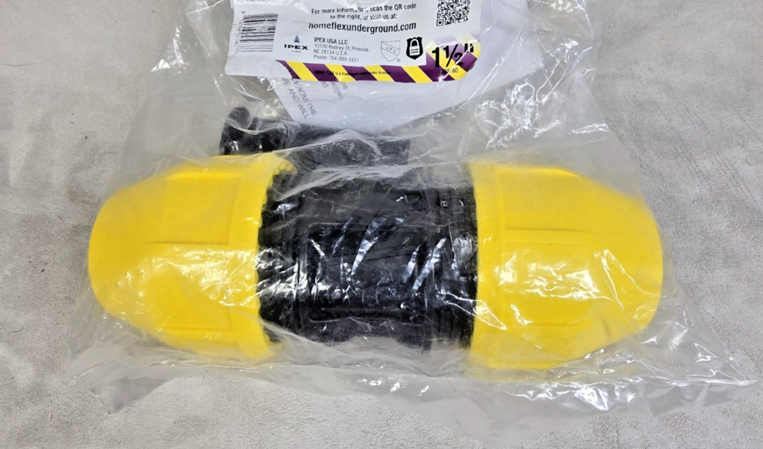 *NEW* HOME-FLEX 1-1/2 in. IPS DR 11 Underground Yellow Poly Gas Pipe Coupler