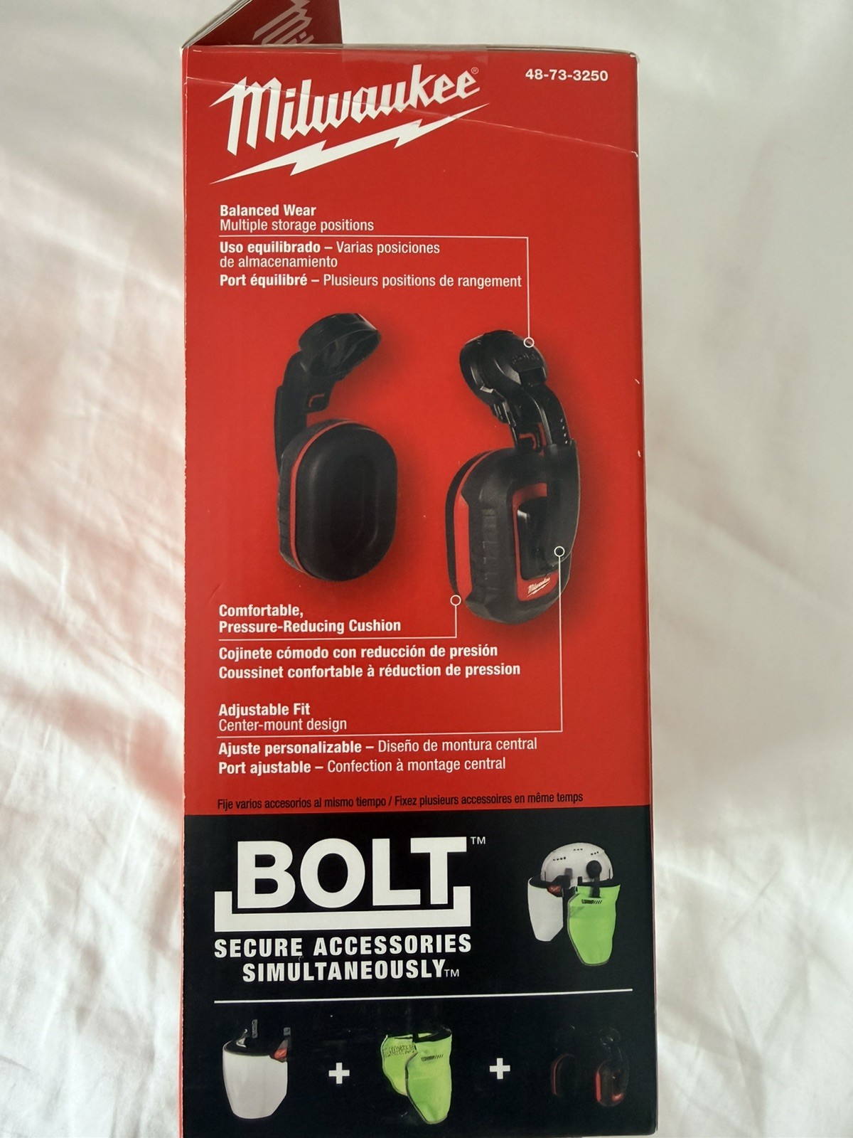 Milwaukee 48-73-3250 BOLT 24dB Earmuffs, Use with Safety Helmets and Hard Hats.