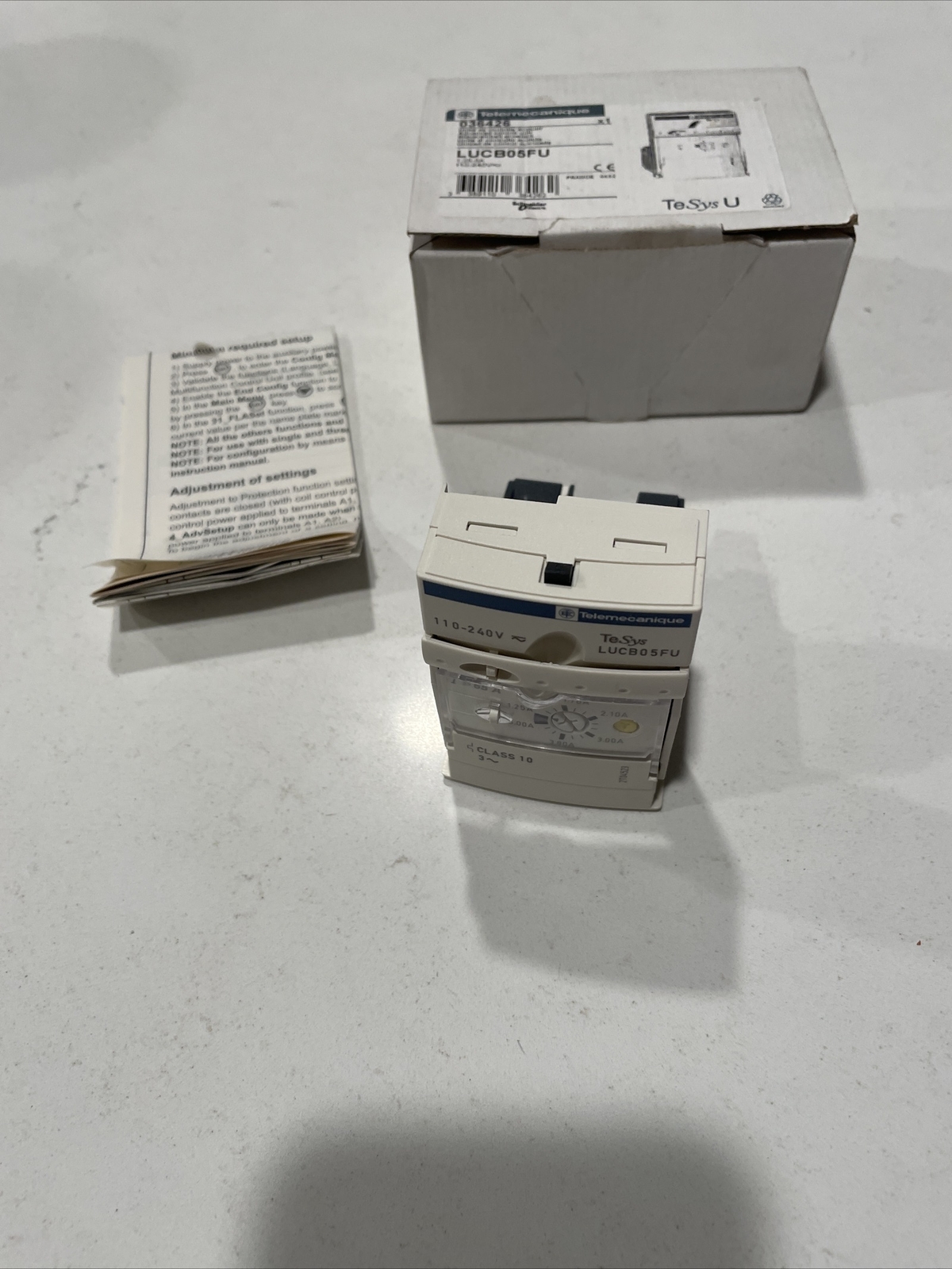 New Schneider Telemecanique LUCB05FU Advanced Control Unit