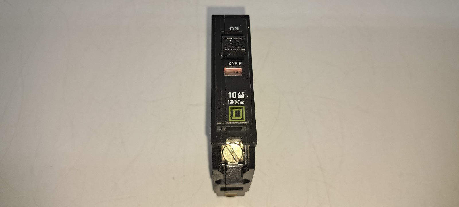 SQUARE D QO130 30 Amp 1 Pole PLUG IN CIRCUIT BREAKER Yellow Face