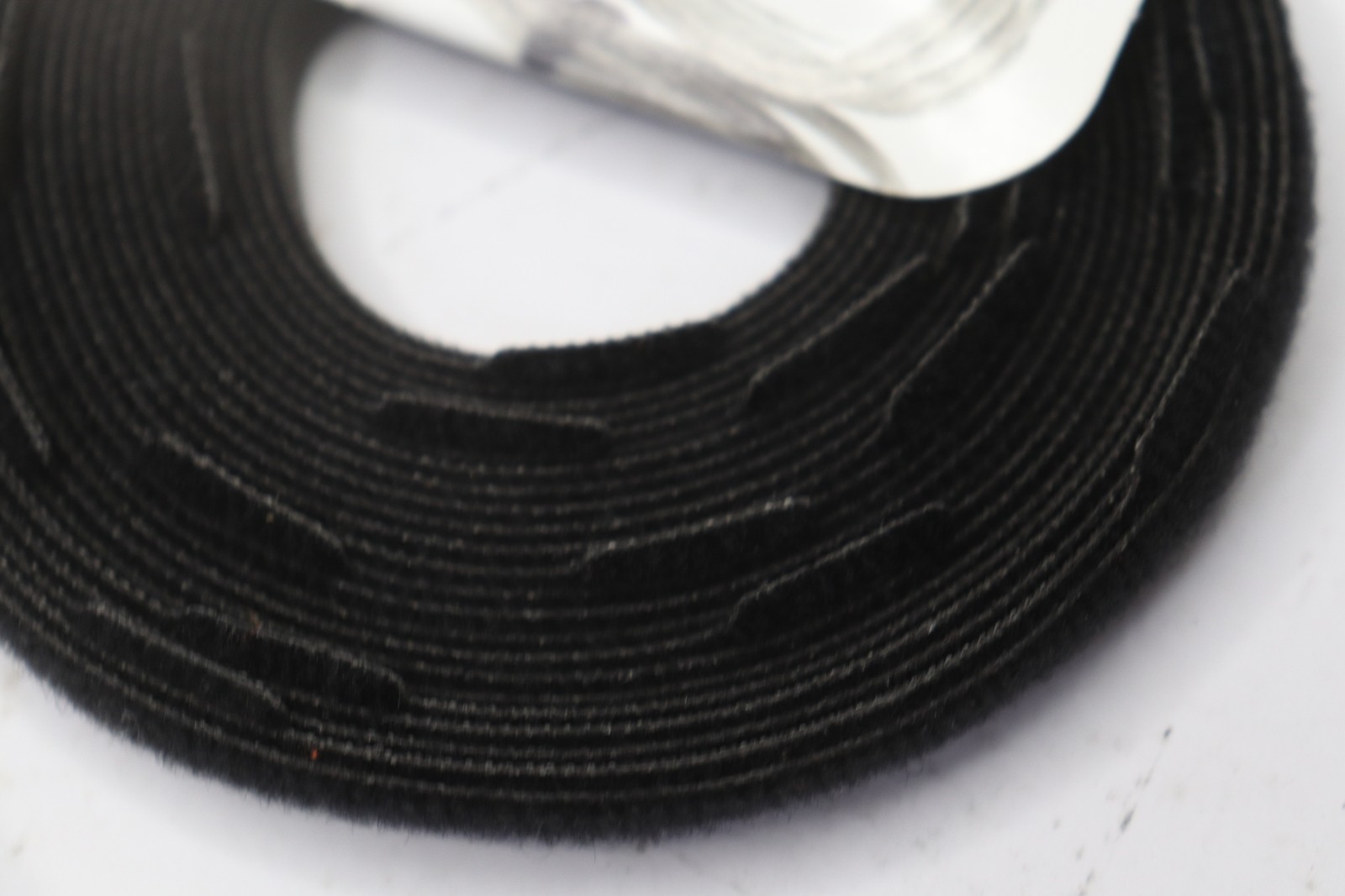 (25-Pk) Velcro(R) Reusable Self-Gripping Cable Ties Black 1/4″ x 8″ 91141
