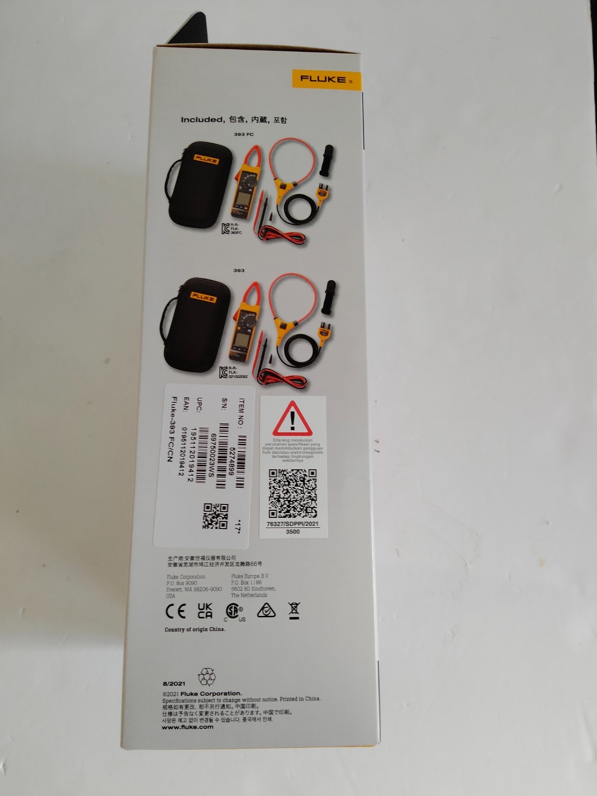 Fluke 393 FC True-RMS Clamp Meter – 1500V CAT III, Compact, IP54 Rated NEW