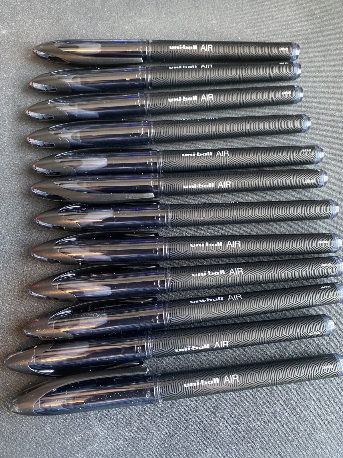 Lot of 12, Uniball Air Roller Ball Black Ink Pen 0.7 Medium UBA-188-L, USA SHIP