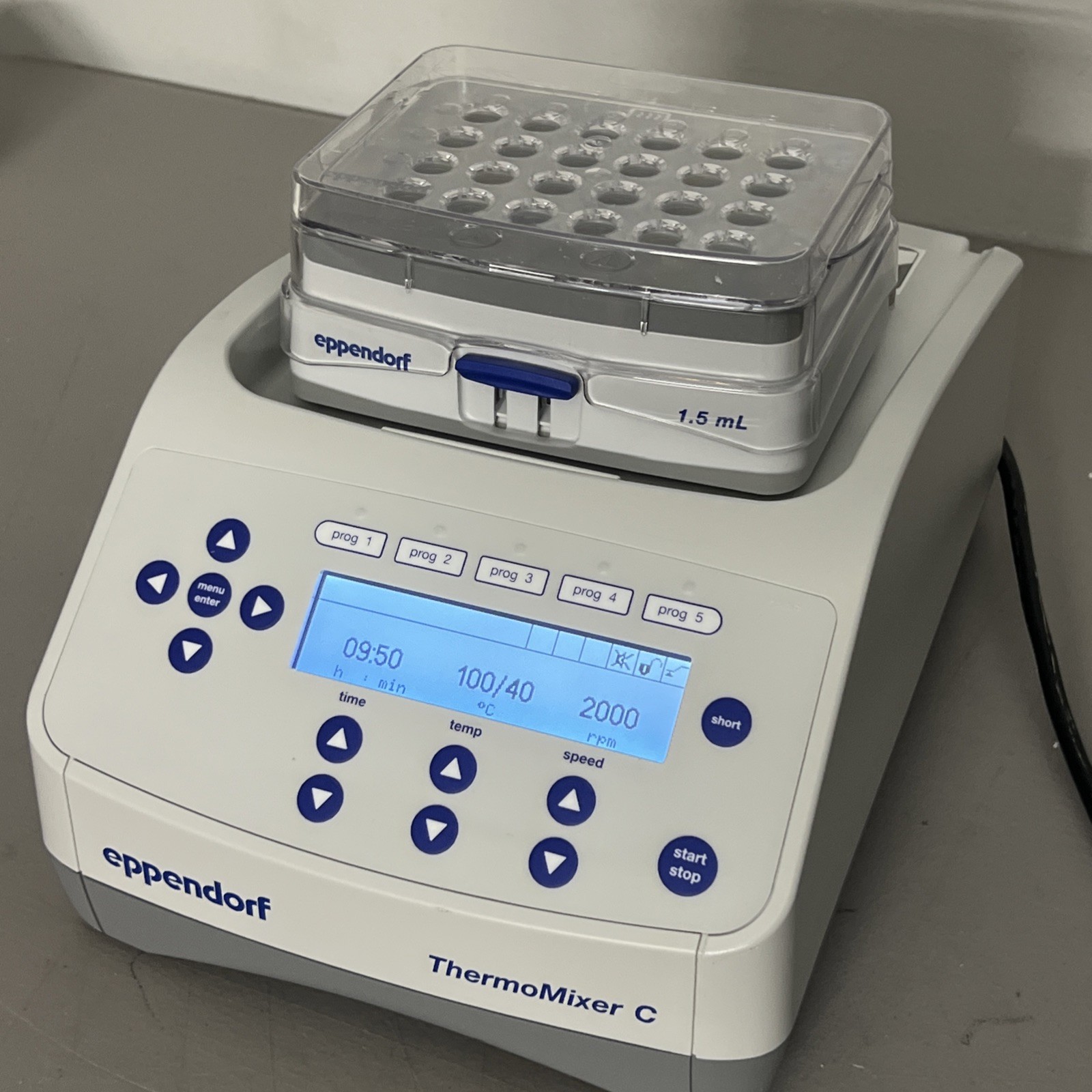 Eppendorf 5382 ThermoMixer C Mixer Shaker W/ 1.5mL tube- Tested Working-PLZ READ
