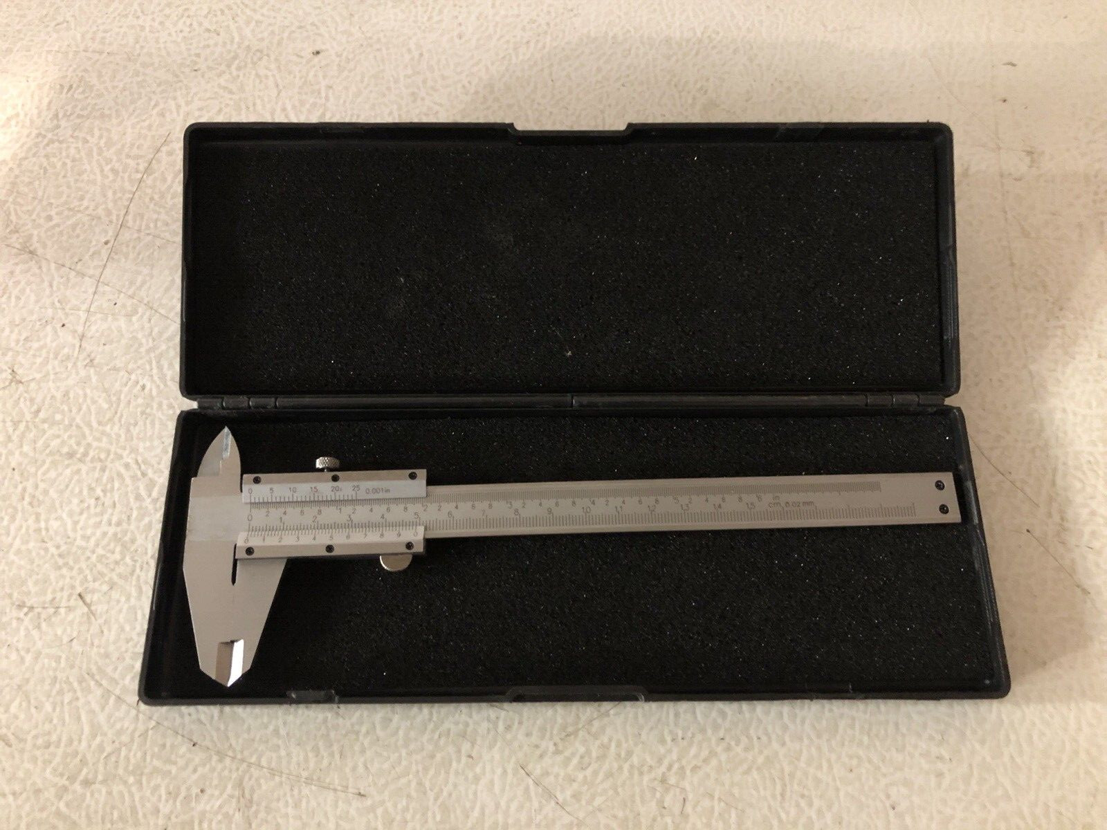 Value Collection 103-1501 6″ Carbon Steel Vernier Caliper-Used-100% to Charity