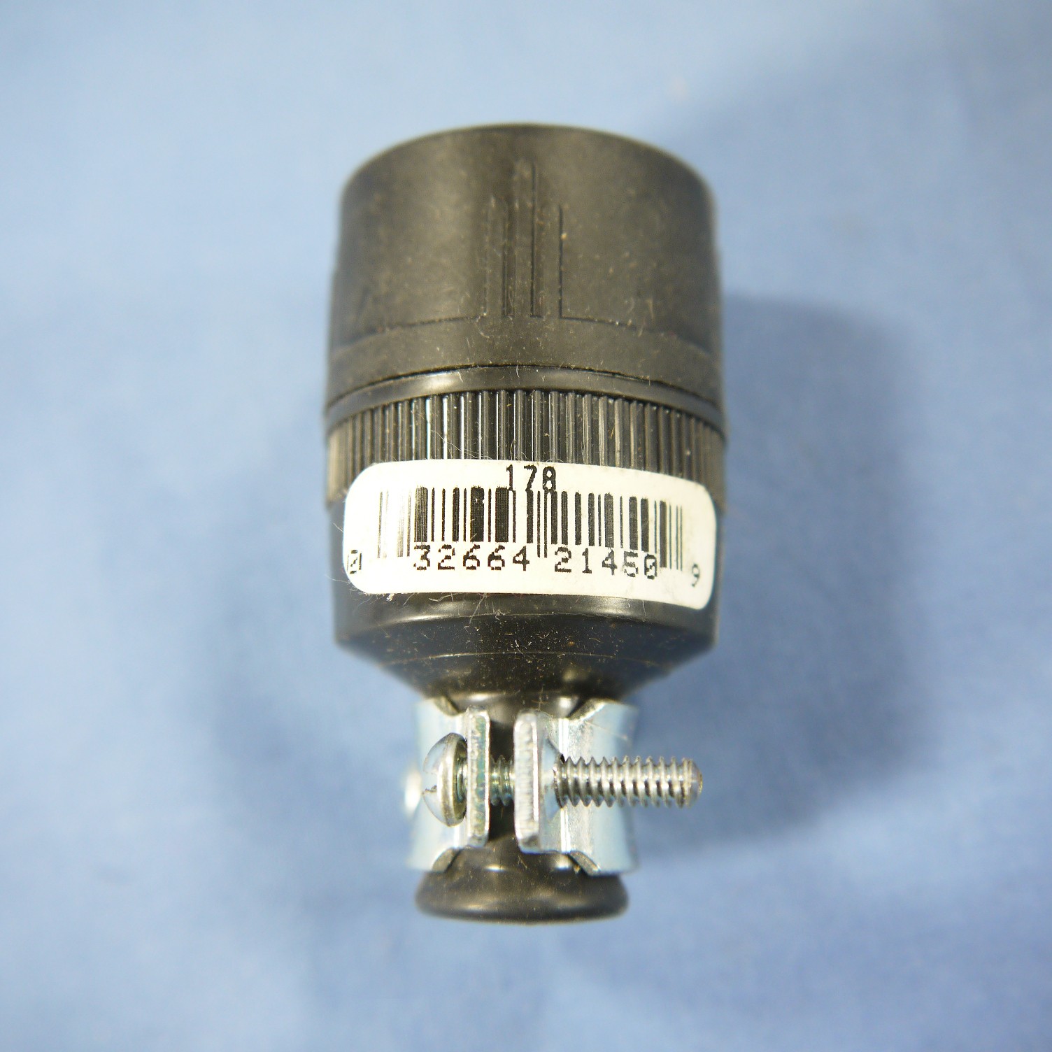 Eagle 178 Black Polarized Straight Blade 15A Connector Plug NEMA 1-15 Bulk 125V