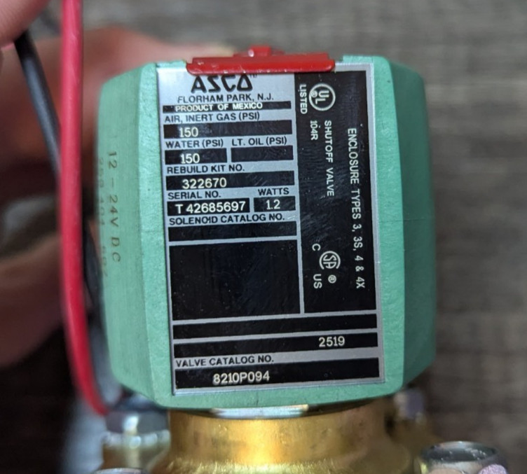Asco Red Hat 8210P094 – 1/2″ NPT / 12-24 Volts DC / Two Way / Normally Closed