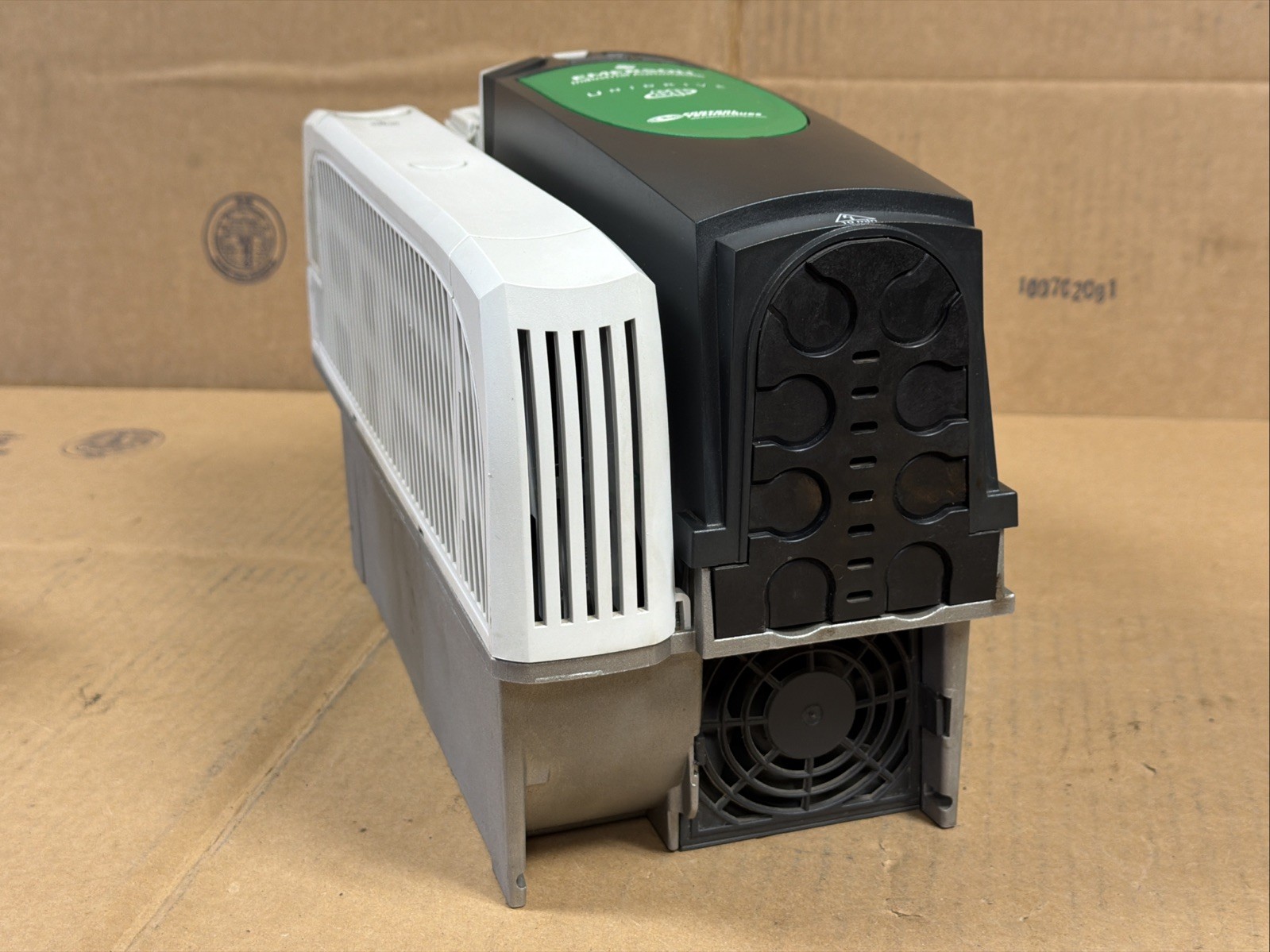 EMERSON Control Techniques SP2402 UNIDRIVE 7.5/11kW REFURBISH WARRANTY FAST SHIP