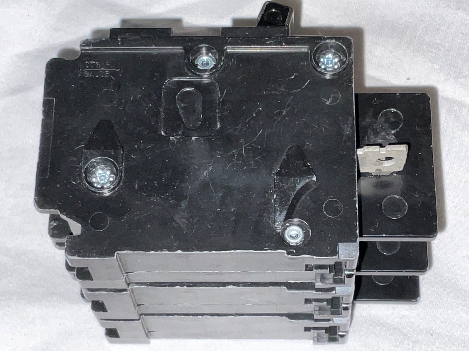 Siemens 40 Amps 240V 3 Pole Circuit Breaker BQ3B040 240V Electrical Load Center