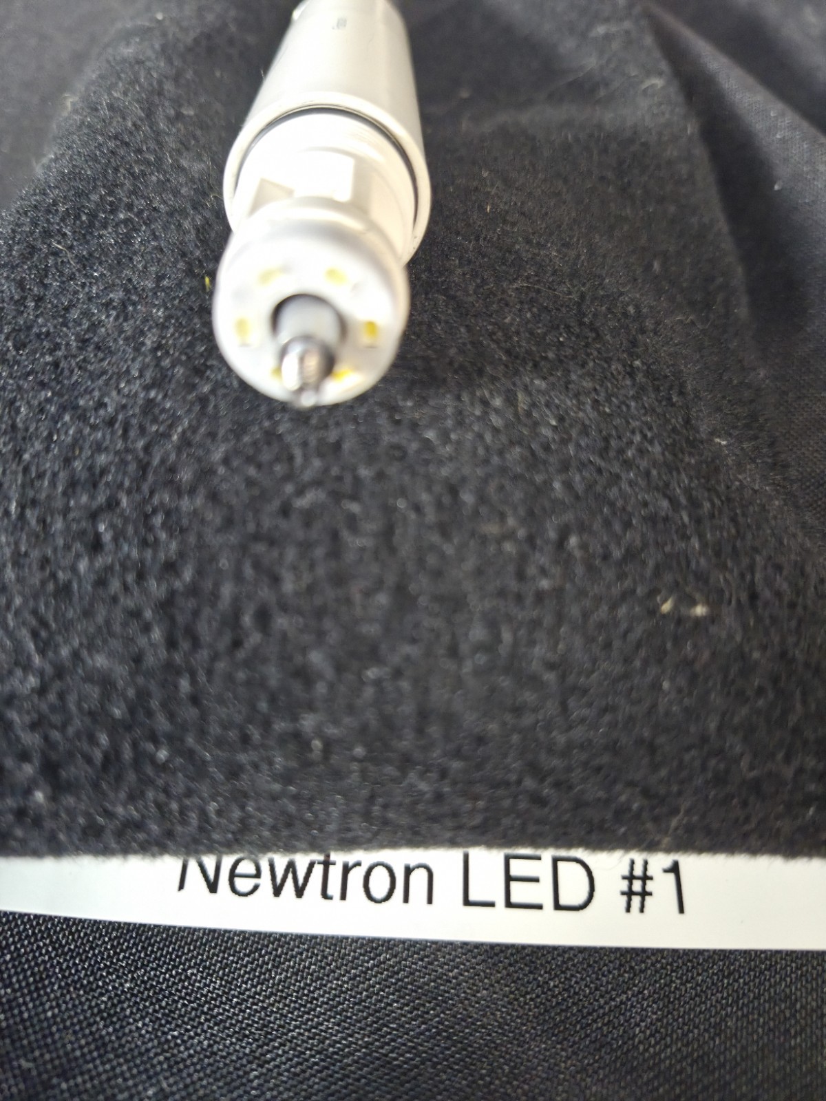 1 Acteon Newtron LED Scaling Handpiece ****Piezotome 2 or Implant Center 2****