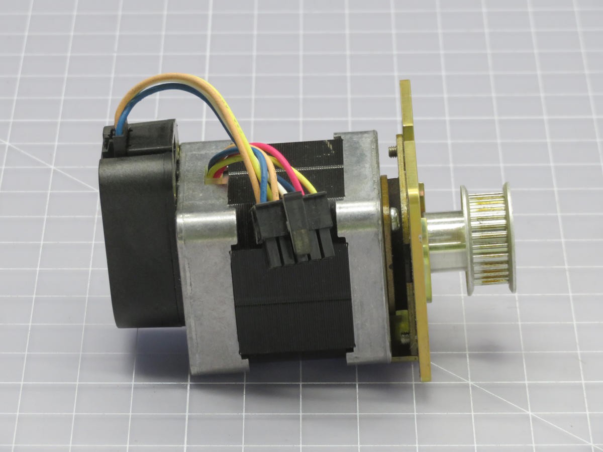 MINEBEA MOTOR 17PM-K406-17W T13X22-01 HYBRID STEPPING MOTOR T221161