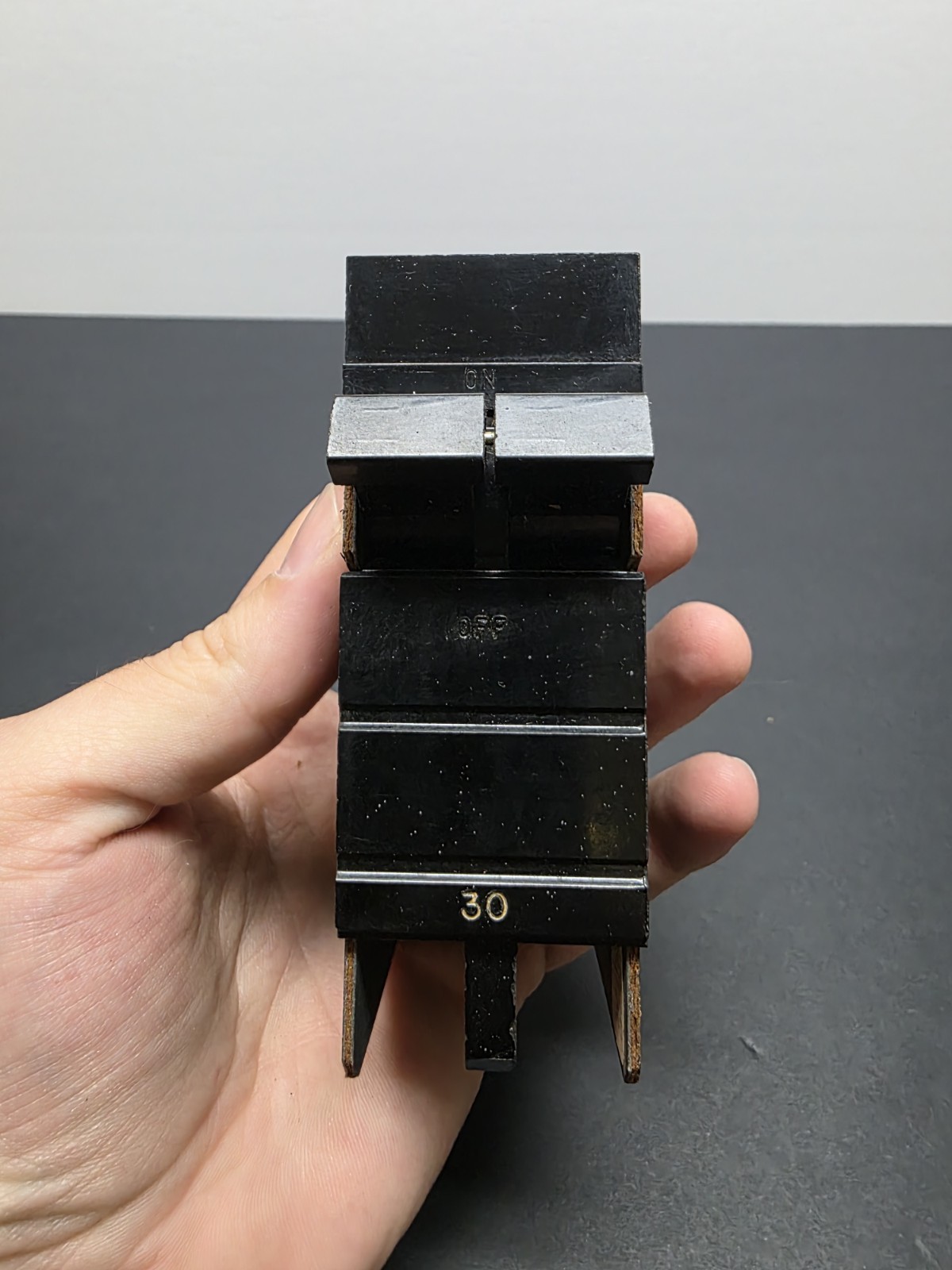 SQUARE D XO XO230 CIRCUIT BREAKER 30 AMP 2 POLE 240V. XO0230 READ