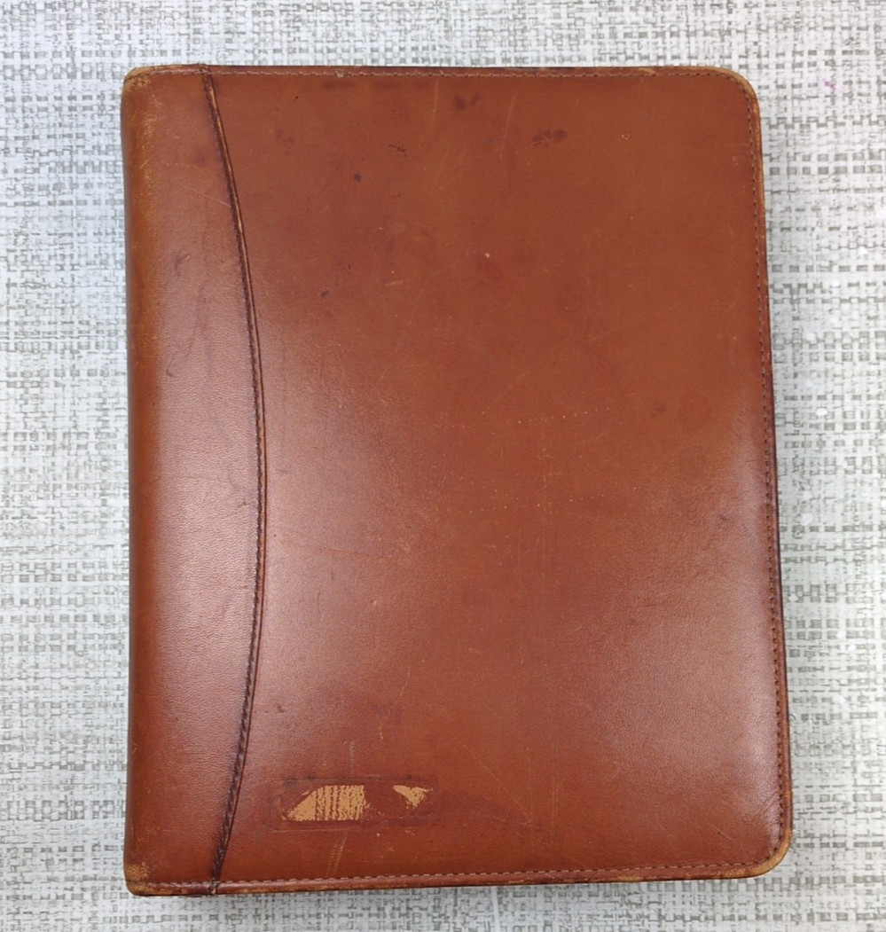 Franklin Quest Classic Distressed Leather Zip Binder 7 Gold Rings 1.5″ Brown