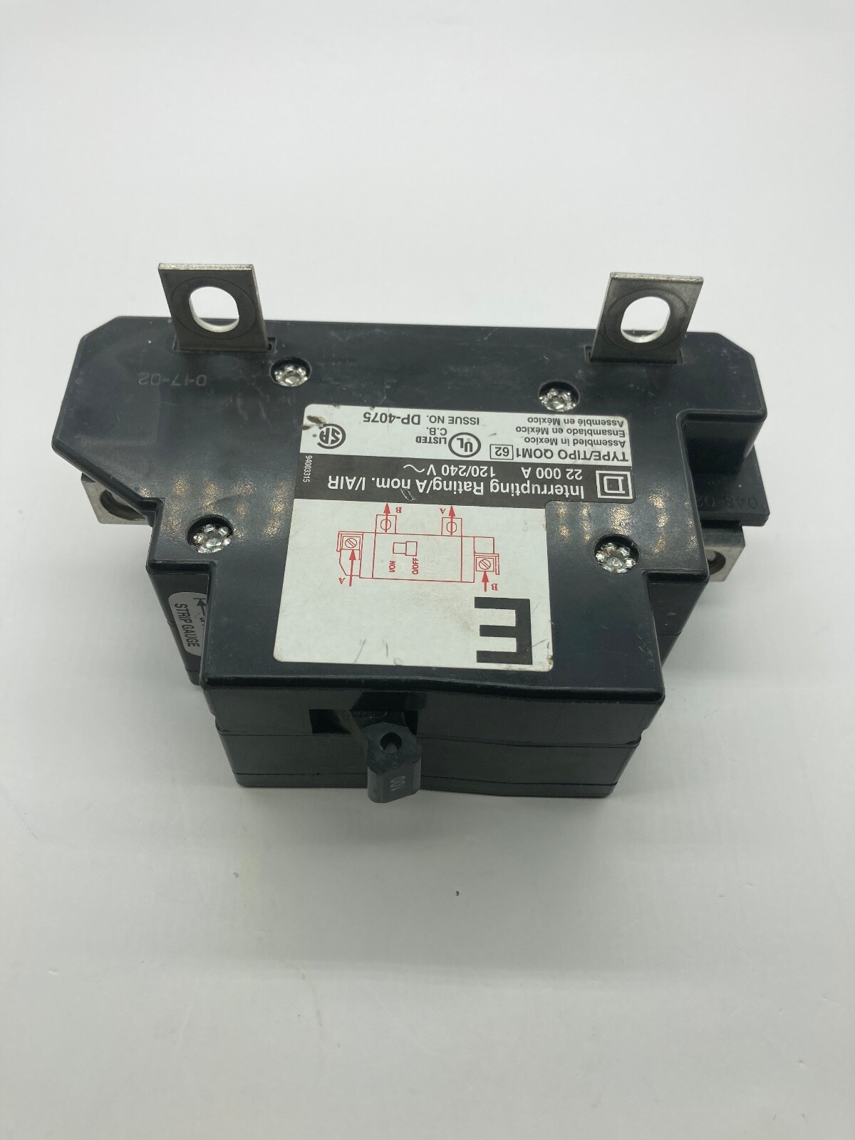 Square D QOM100VH8106 22kA 2 Pole 100 Amp QOM1 Bolt On Main Circuit Breaker NOS