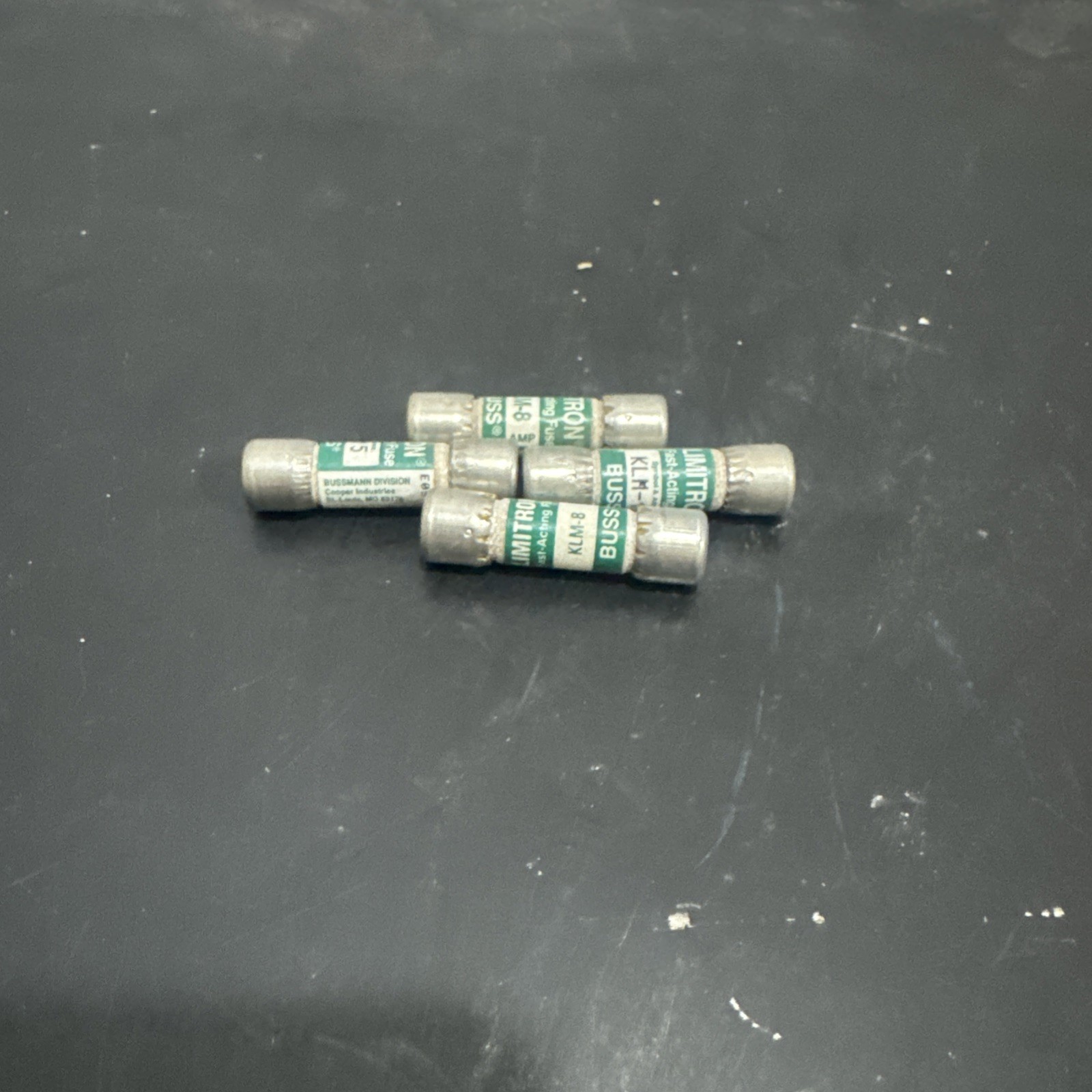 Lot Of 4 Bussmann Limitron KLM-15, 15 Amp Fast-acting Fuses 600 Vac