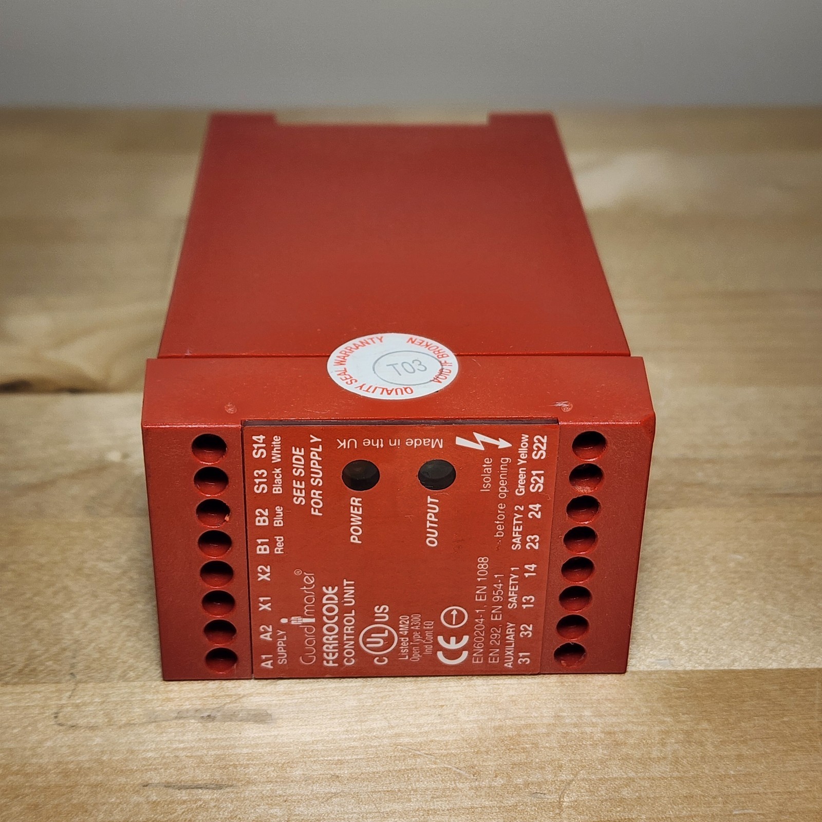 Allen-Bradley 02068 Ferrocode Safety Control Unit 24VAC/DC 440N-C02068