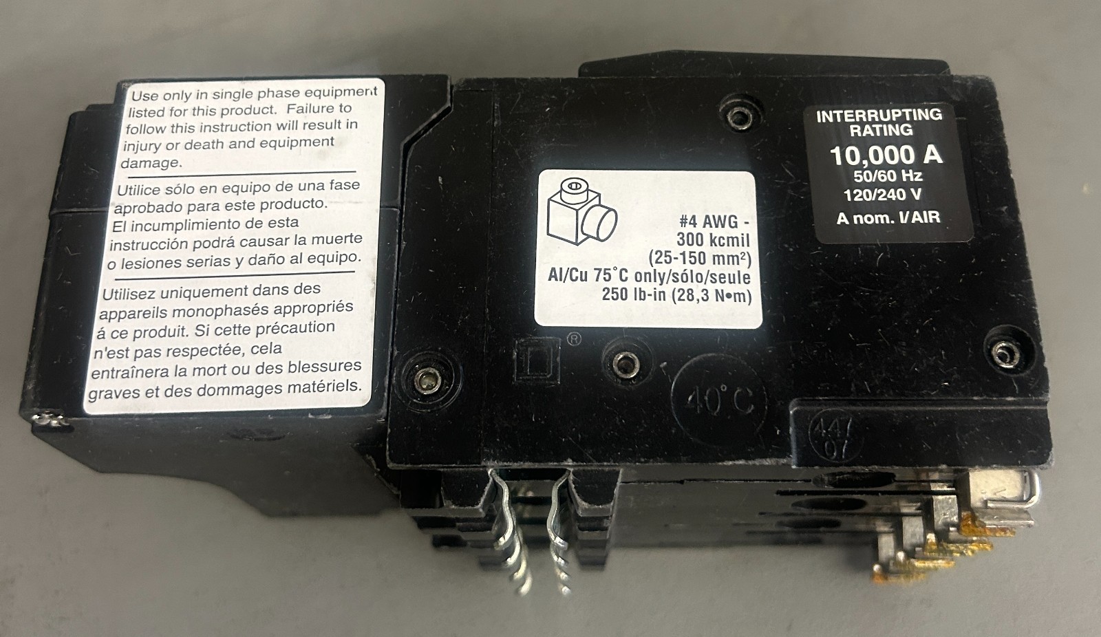 Square D QO2200 Plug-on Circuit Breaker 2 Poles 200A 120/240V