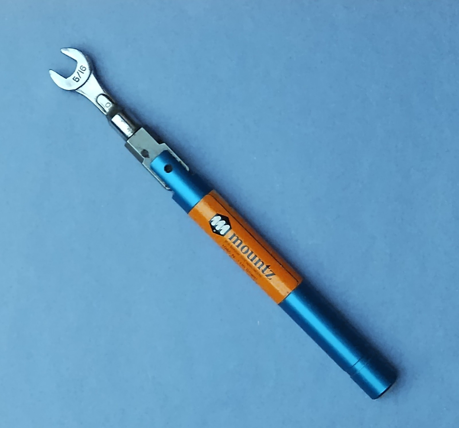 Mountz 5/16” Torque Wrench for Stainless Steel SMA Connectors 9 Inch-Pounds