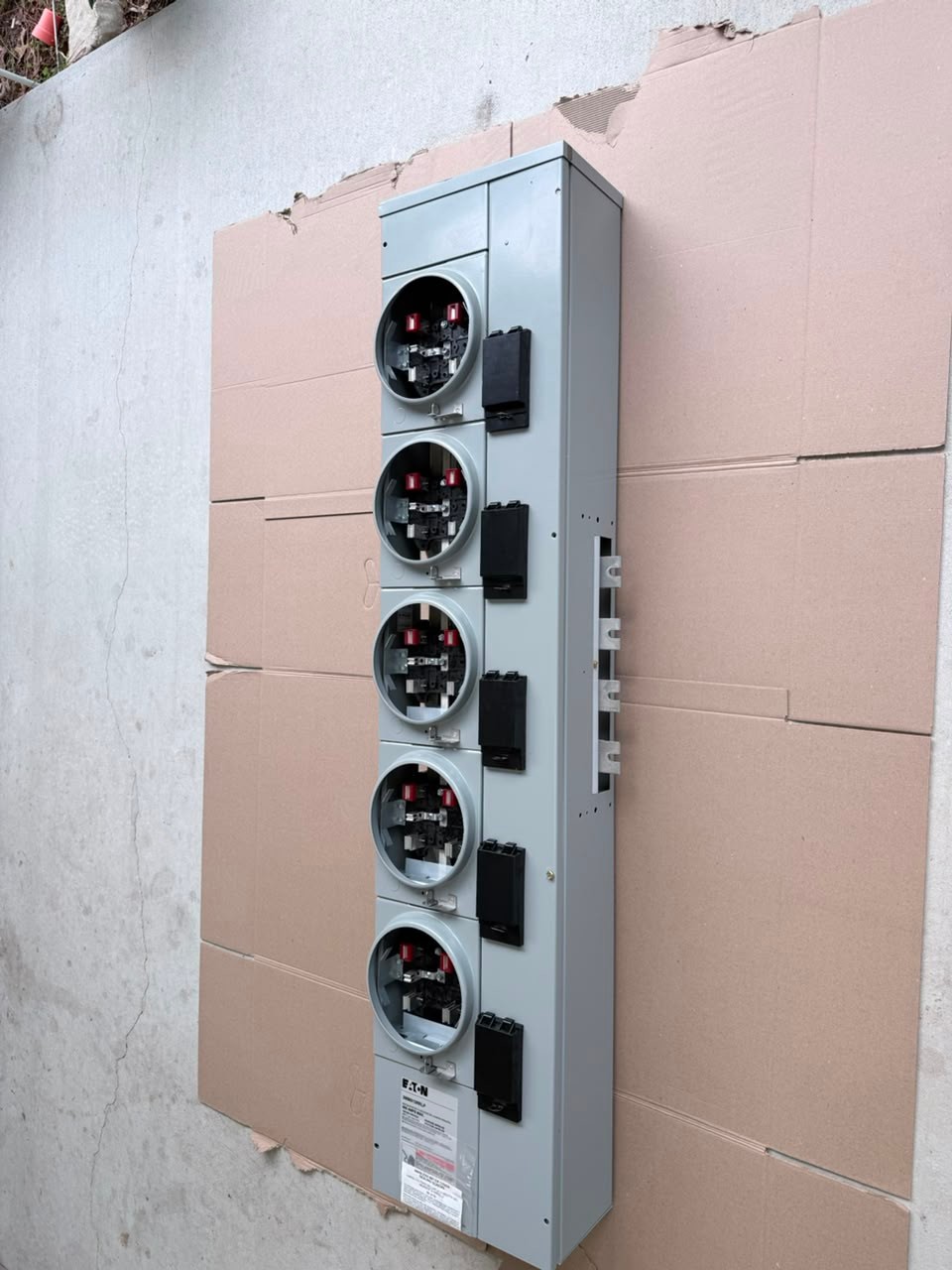 New Eaton 3MM512RRLP Meter Stack 5-Gang 125A Socket 800A , US#