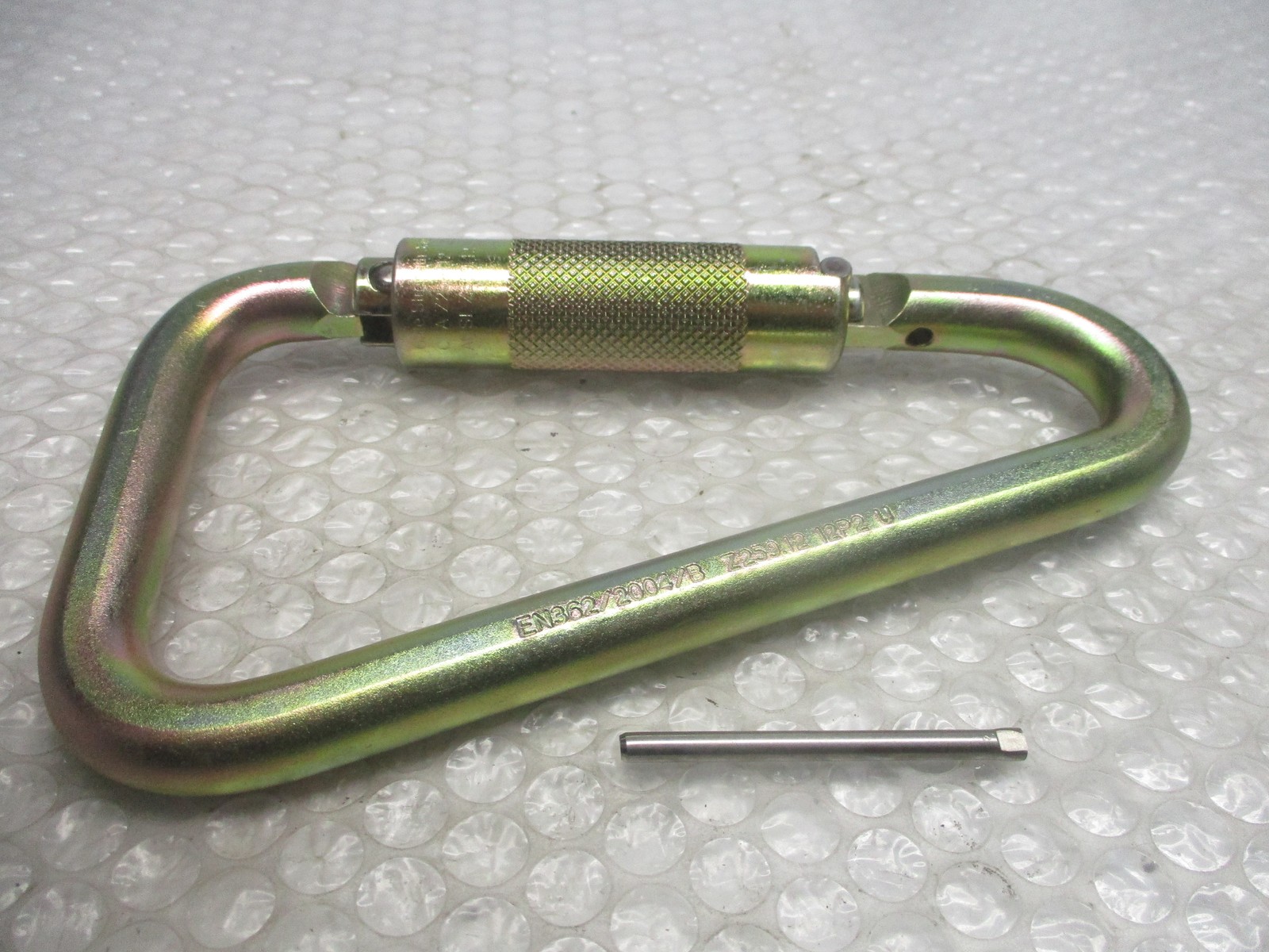 INDUSTRIAL SPARE EN362/2004/B LOCKING CARABINER NSNP