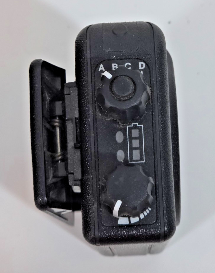 Motorola Minitor V Pager with Battery & Charger – Used, Good Condition VHF Alert