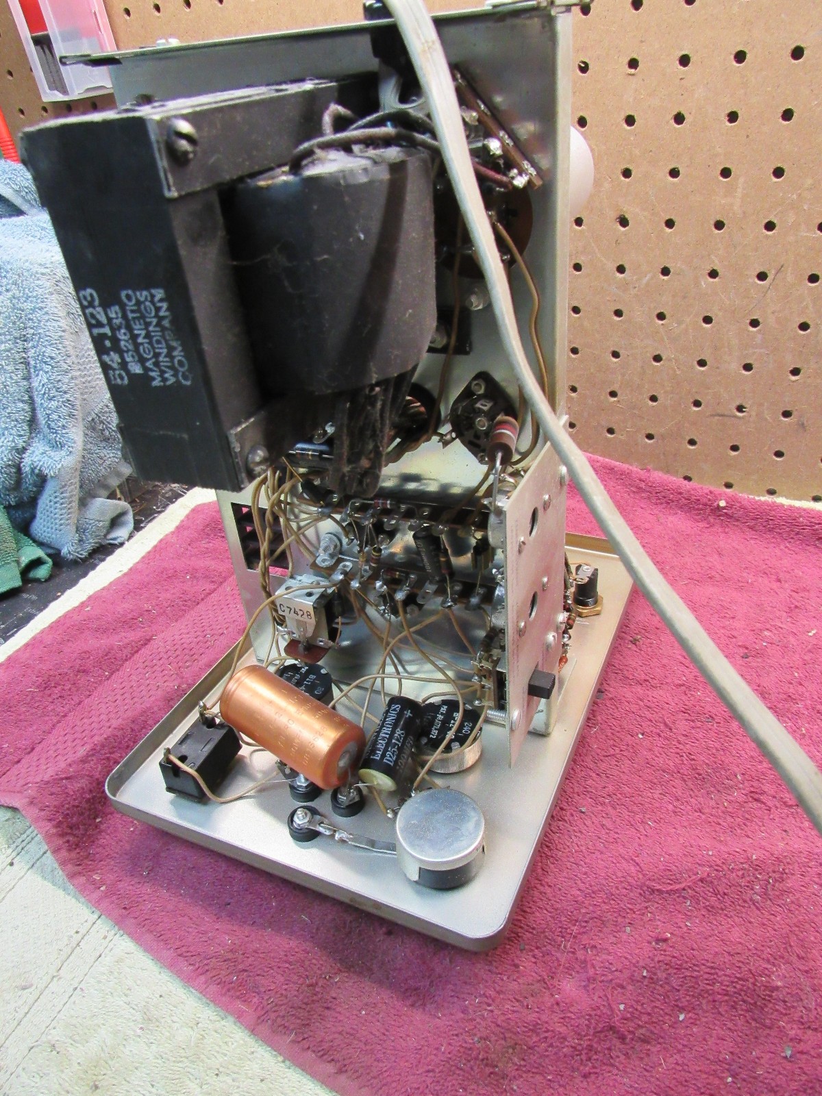 Vintage Heathkit IP-20 Regulated Power Supply for Restoration