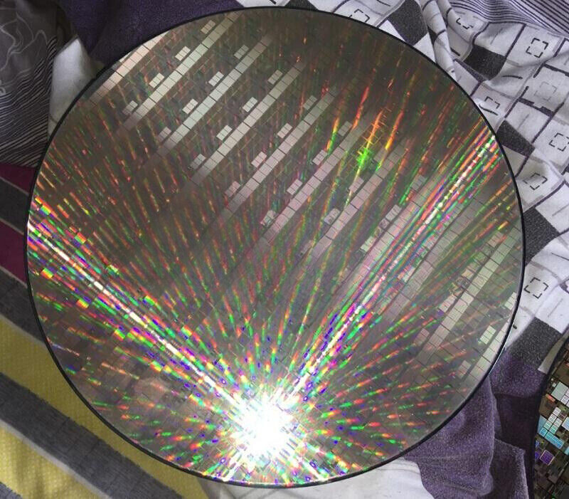 12 Inch Silicon Wafer Chip Wafer Monocrystalline Wafer display teaching research