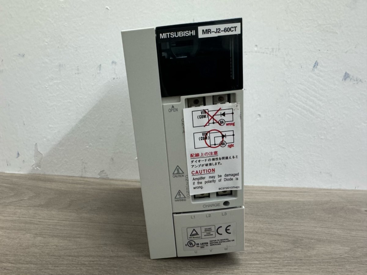 New Mitsubishi MR-J2-60CT Servo Drives MRJ260CT In Box Expedited Shipping
