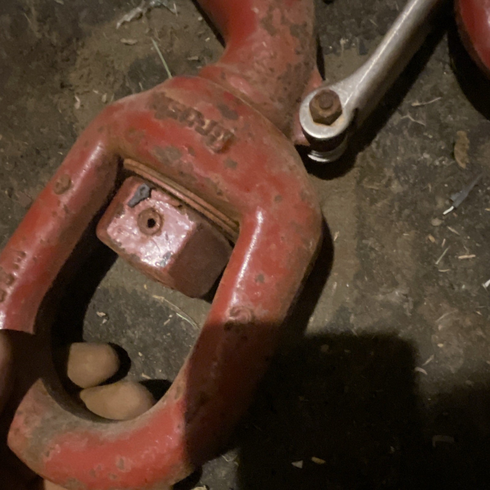 Crosby S-320 Swivel Lifting Hook w/ Safety Latch, MPN S-320