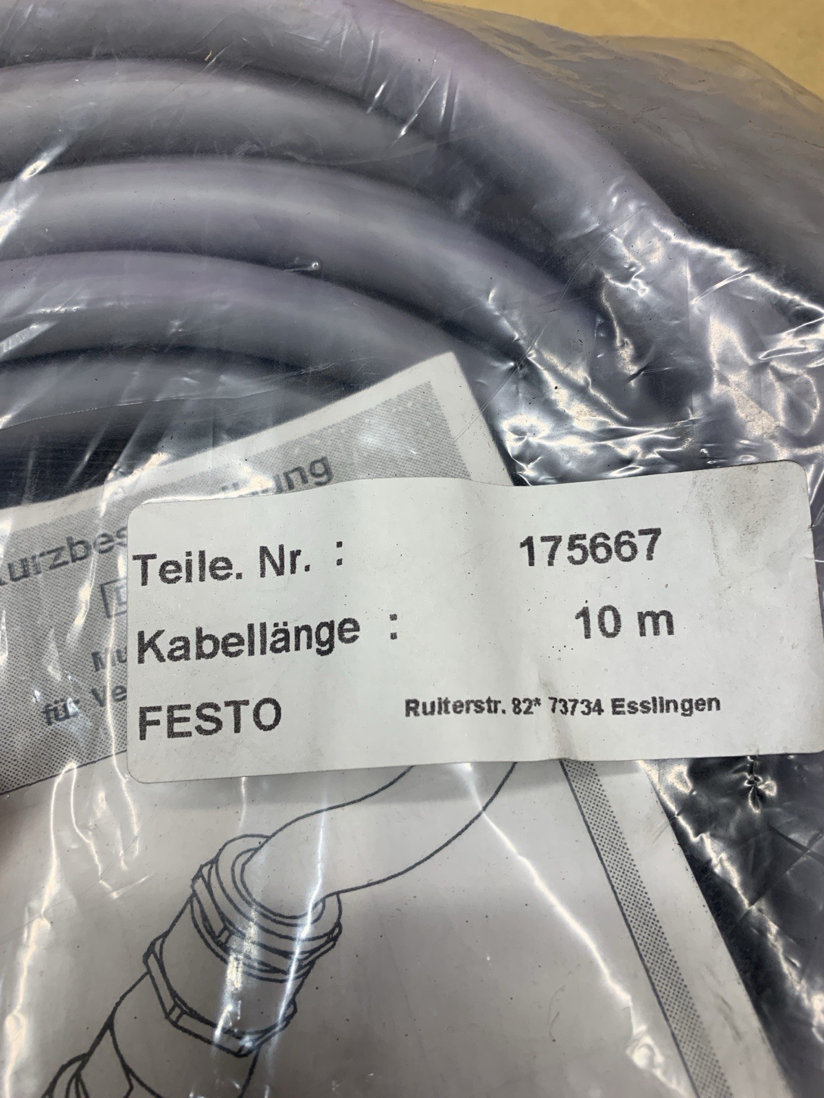 FESTO KMP2-03-V-10-26 CONNECTING CABLE 175667 10 METER LENGTH **NEW**