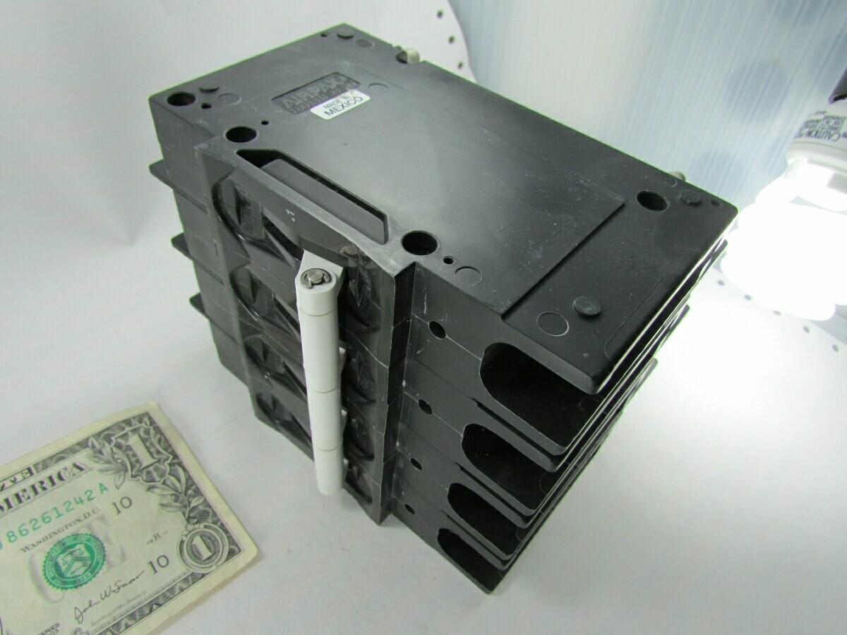 Airpax Sensata 60A 4-Pole Circuit Breakers 229-4-36991-7 Magnetic Trip Hydraulic
