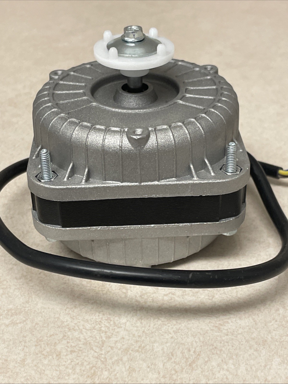 YZF6-13 Condenser Fan AC Motor 1550 RPM 120V 60HZ 33W 0.55A, 1759-686 Evaporator