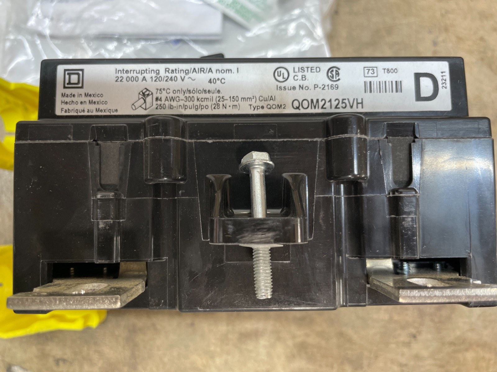 Square D QOM2125VH 125 Amp QOM2 Frame Size Main Circuit Breaker
