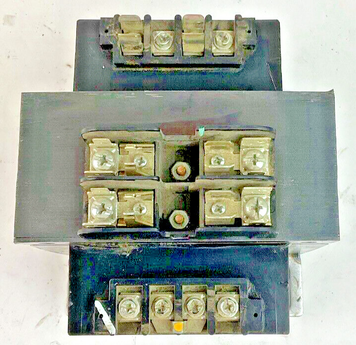 CUTLER HAMMER C0500E2AFB TRANSFORMER 500VA 50/60HZ